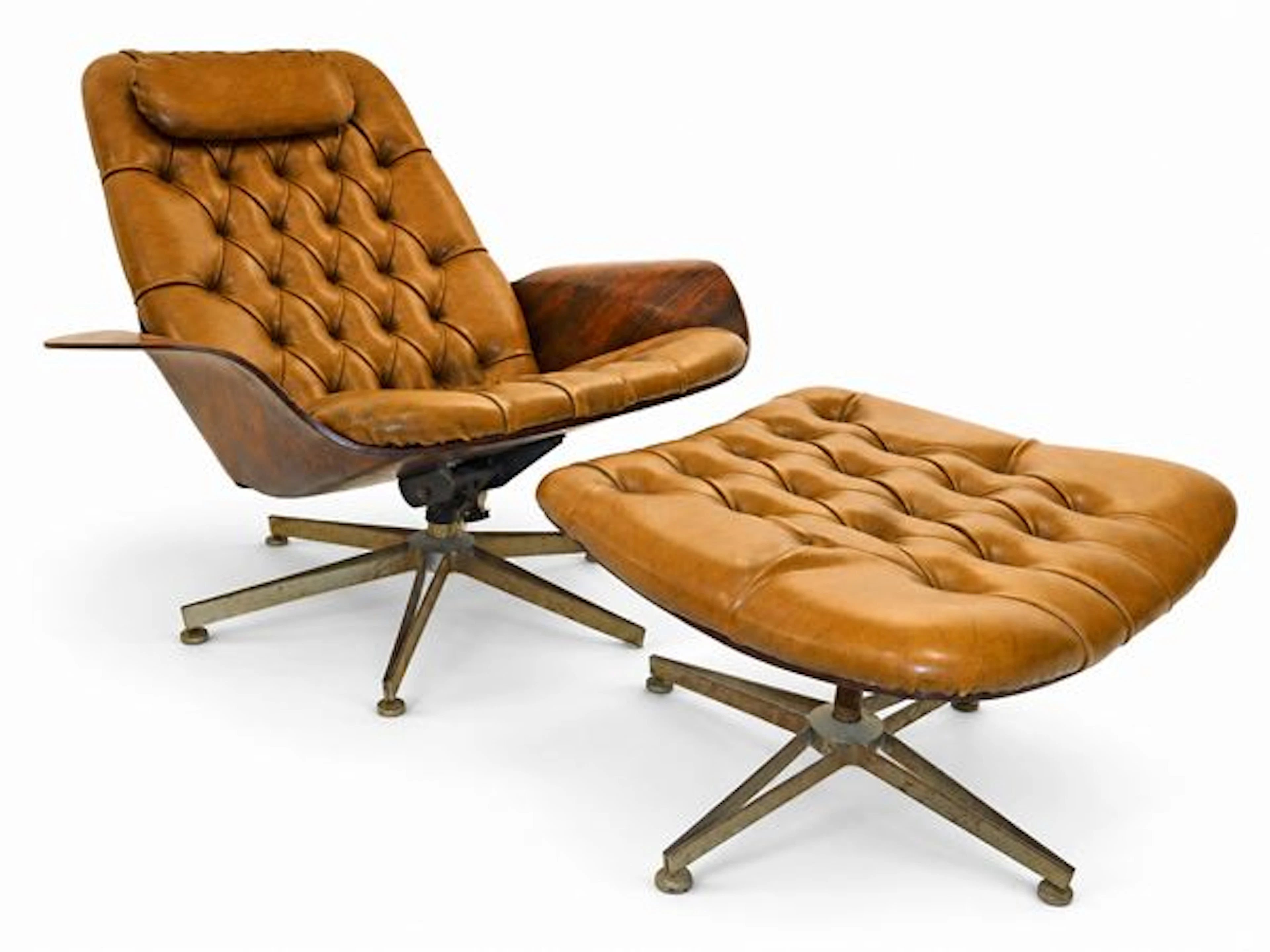 Poltrona Mr. Chair con ottomana in pelle color cognac, anni '60 -