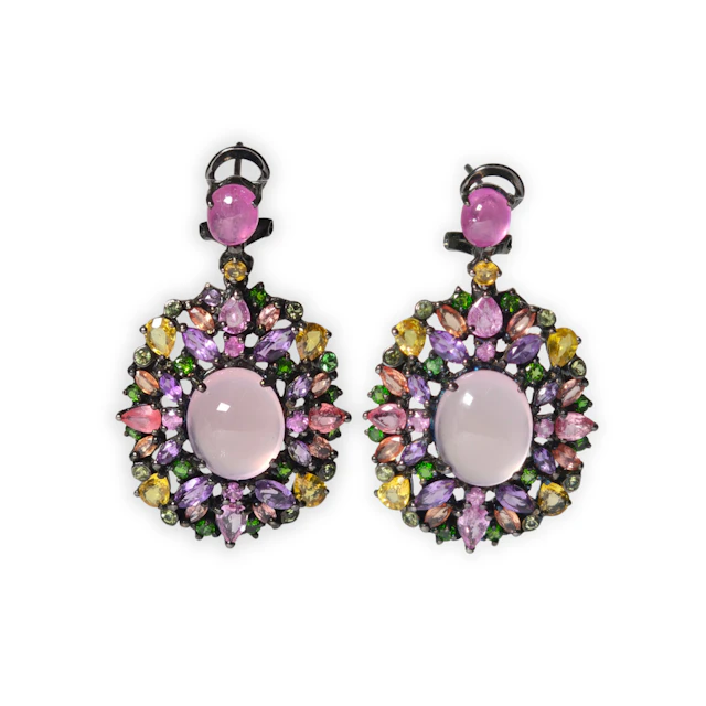 Pendientes en plata con baño de rodio, zafiros de colores, amatista