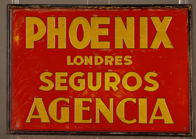 Phoenix, placa publicitaria en hojalata estampada y pintada.