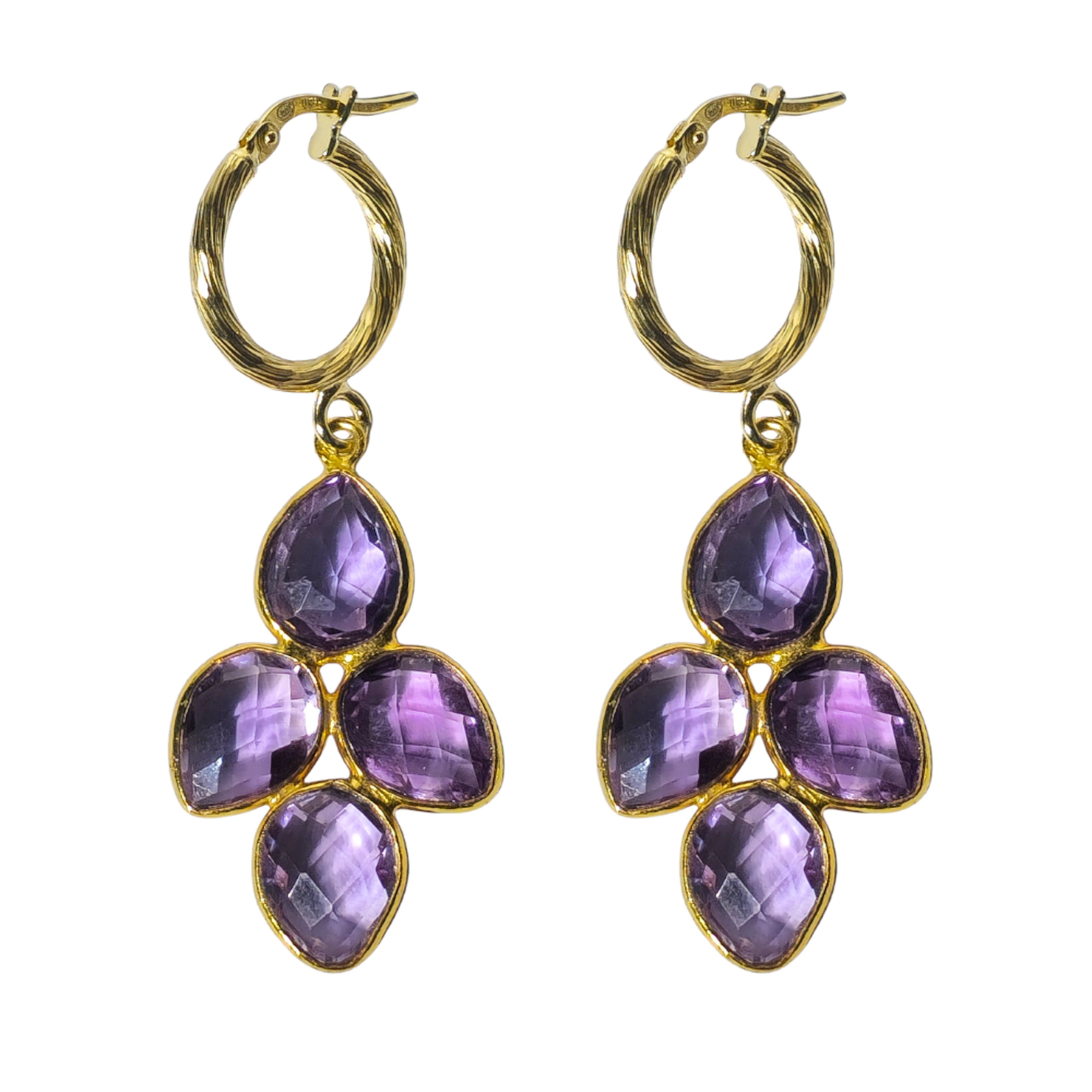 PENDIENTES EN PLATA BAÑADO EN ORO CON AMATISTA FACETADA.