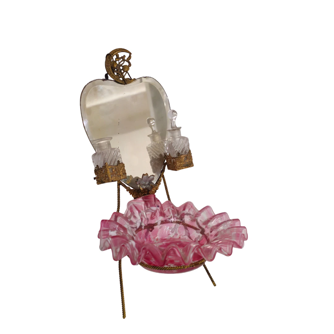 "Physche Baguier" en latón dorado con depósito en vidrio rosa moteado