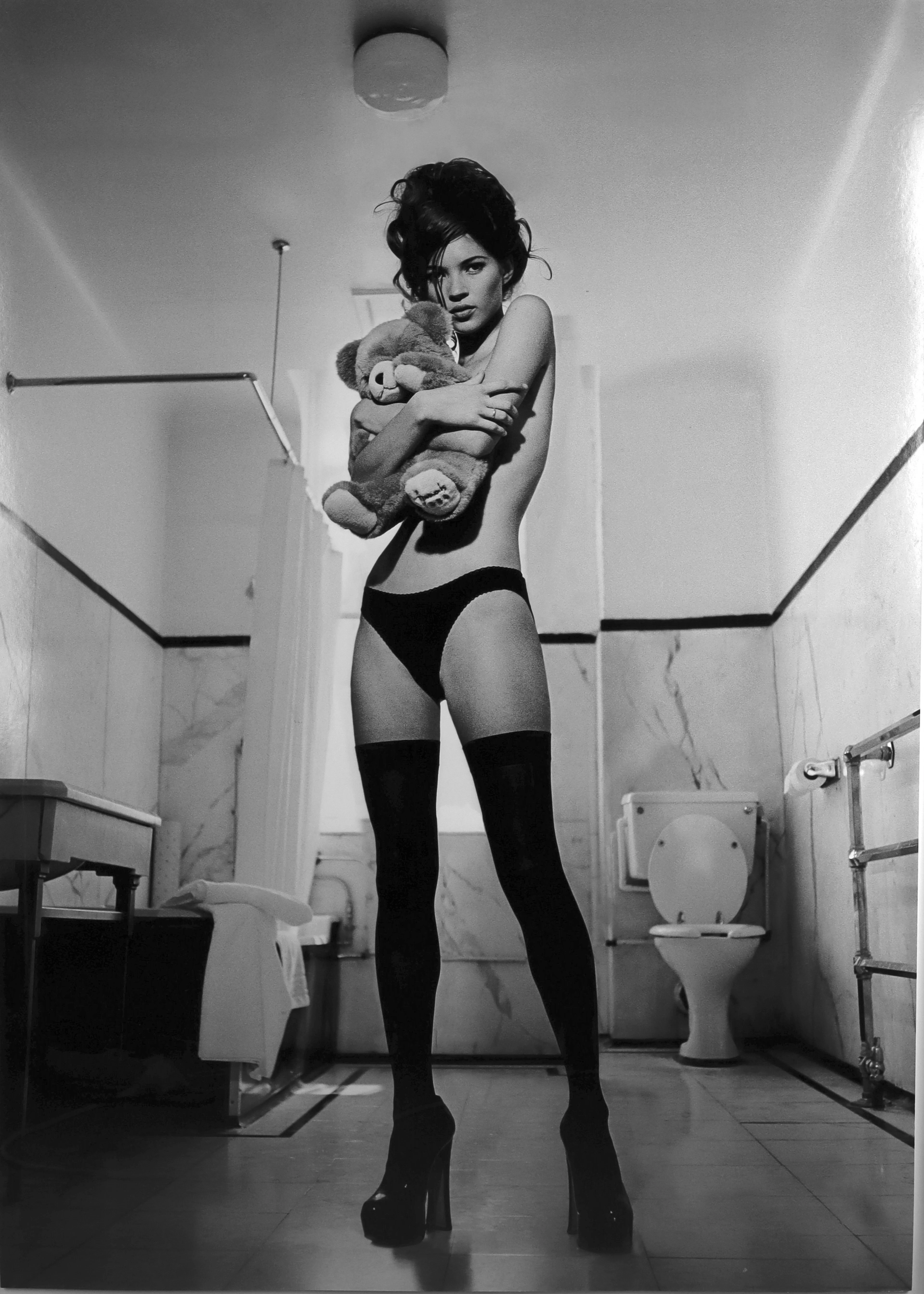 KATE GARNER. "Kate Moss with Teddy II".