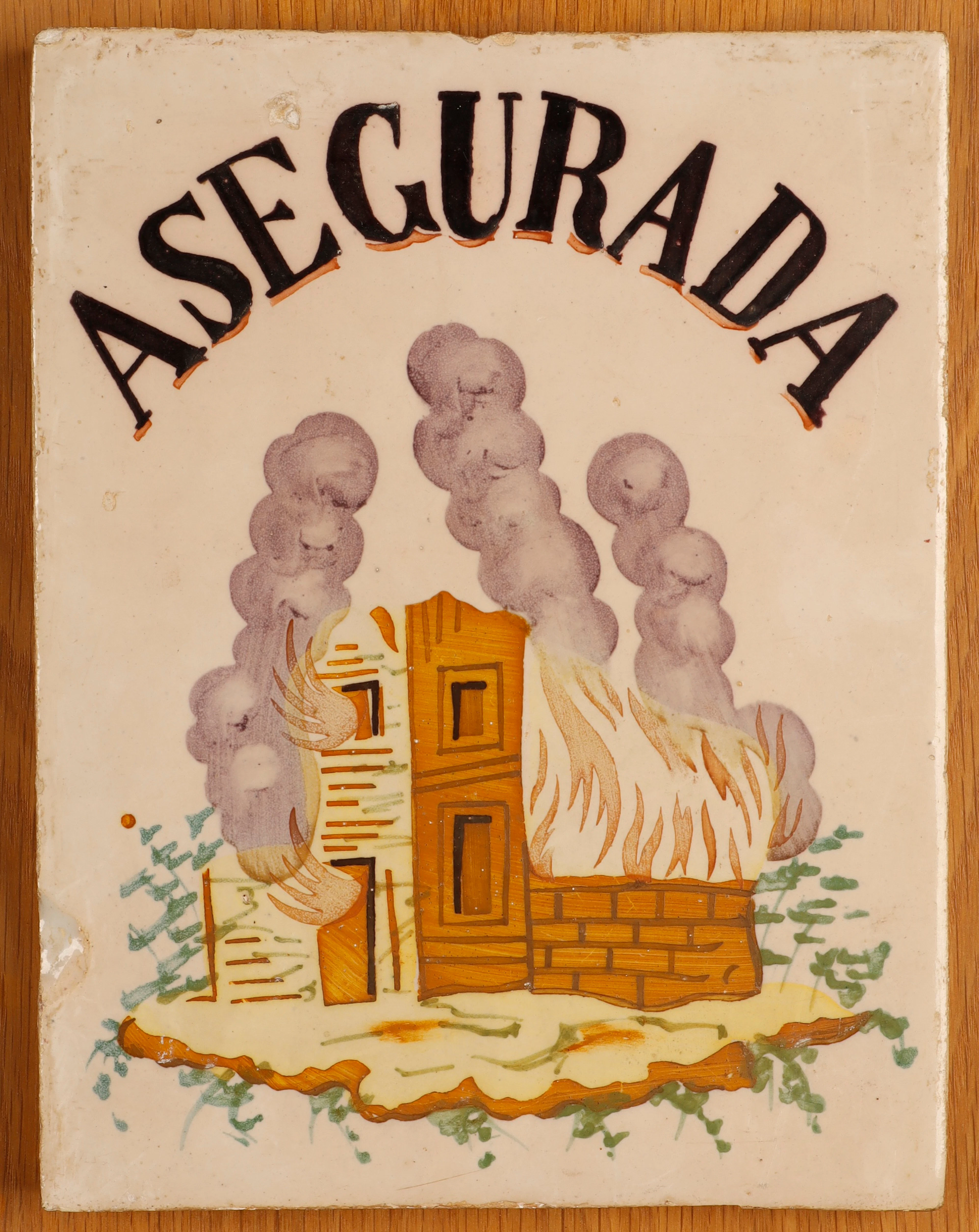 Azulejo valenciano de seguro contra incendios, del siglo XIX.