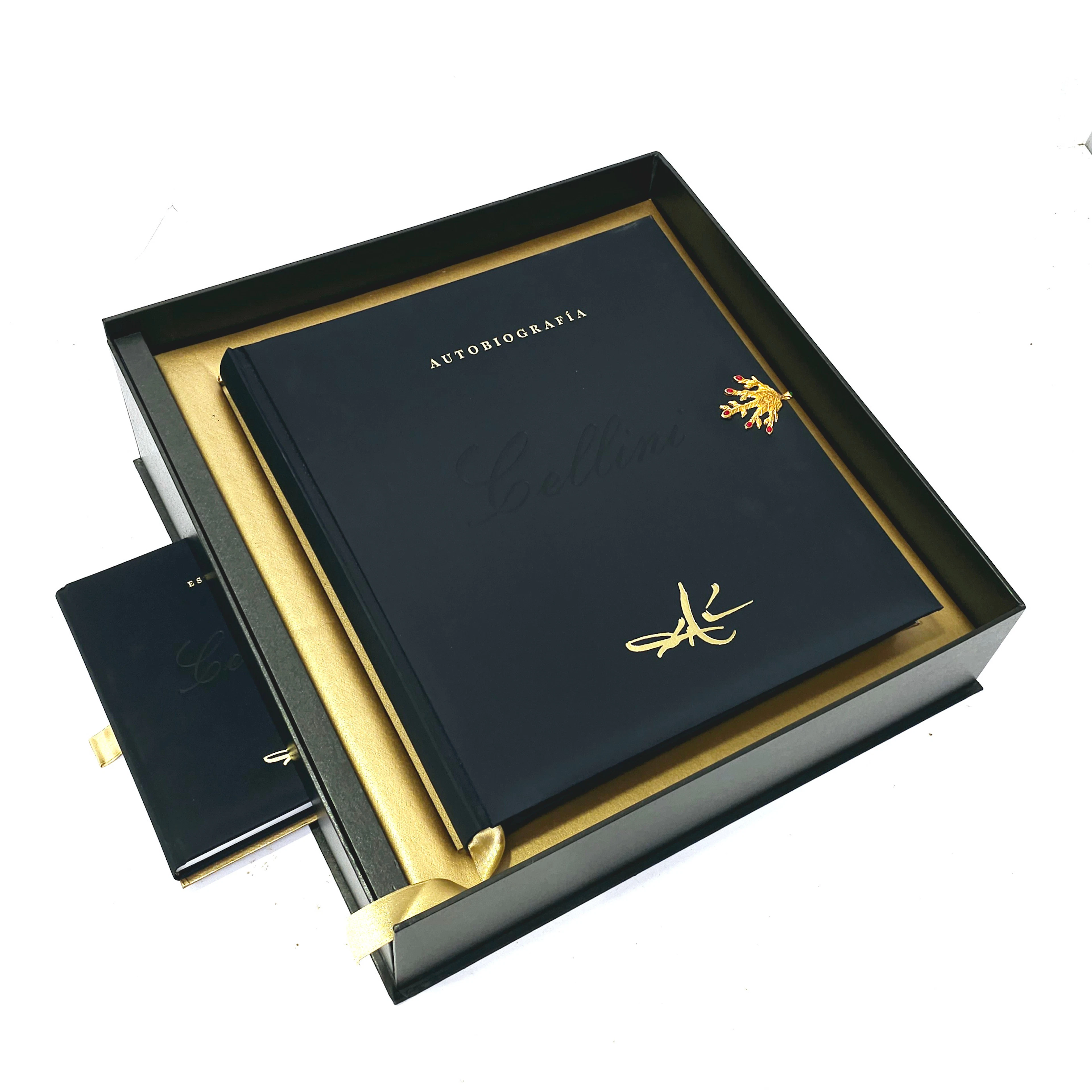 LIBRO AUTOBIOGRAFÍA DE CELLINI CON ILUSTRACIONES DE SALVADOR DALÍ