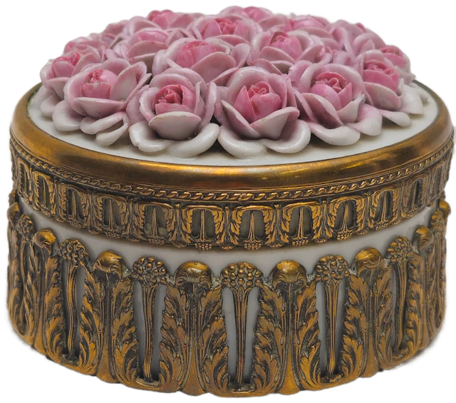CAJA JOYERO EN PORCELANA ALEMANA. CON DECORACIÓN DE ROSAS Y ENGARZE