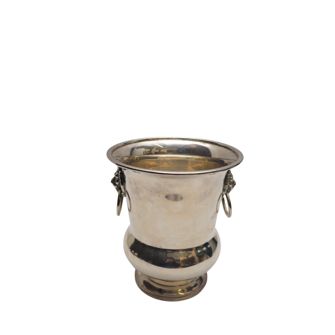 CUBITERA EN METAL PLATEADO.