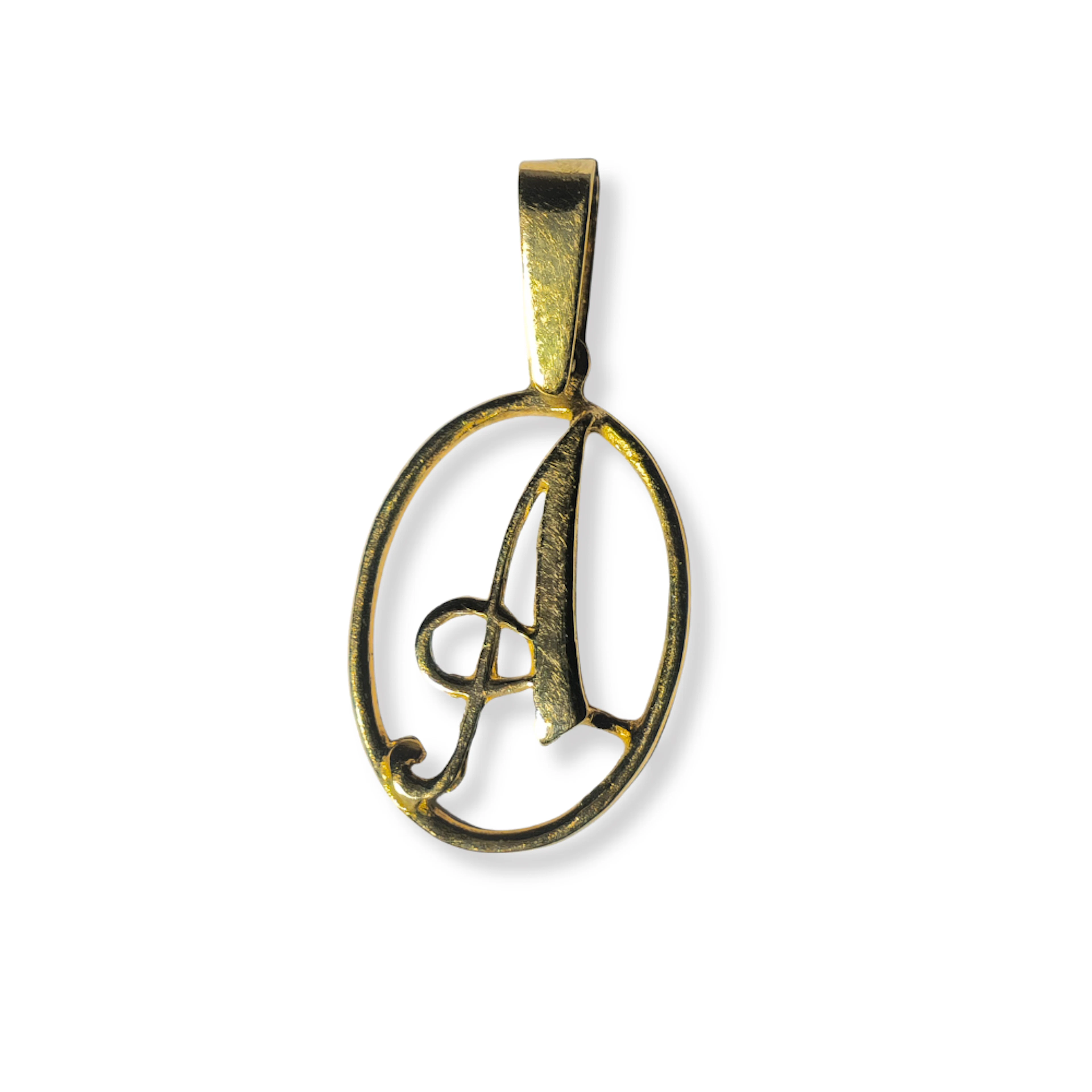 COLGANTE LETRA A EN ORO 18 QUILATES.