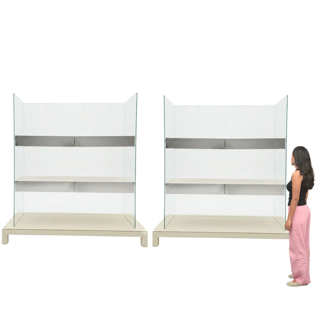 Pareja de estanterias-cajoneras para ropa en madera, espejo y cristal