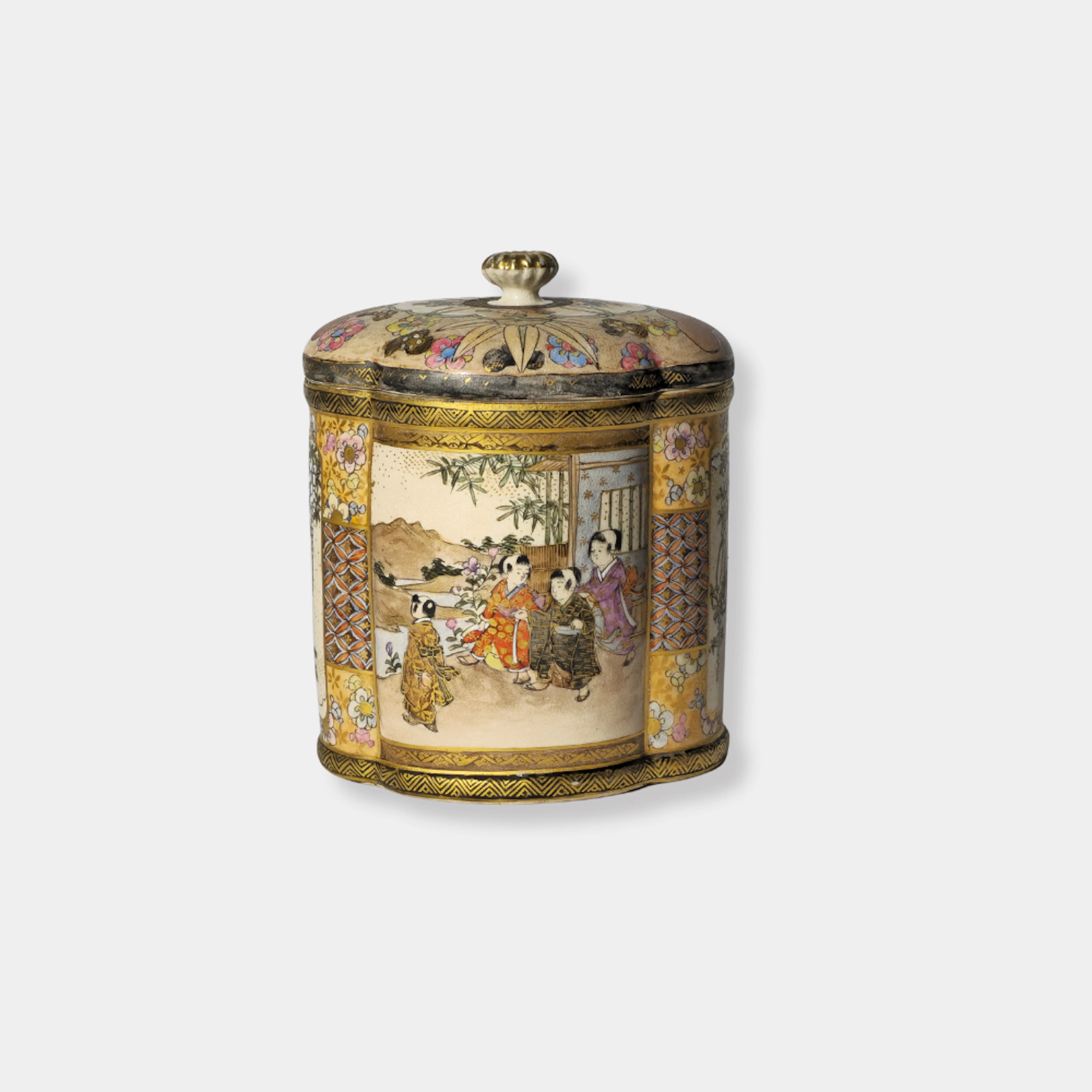 TARRO CON TAPA (PARA TÉ O TABACO). SATSUMA PARA LA EXPORTACIÓN. PROBABLEMENTE