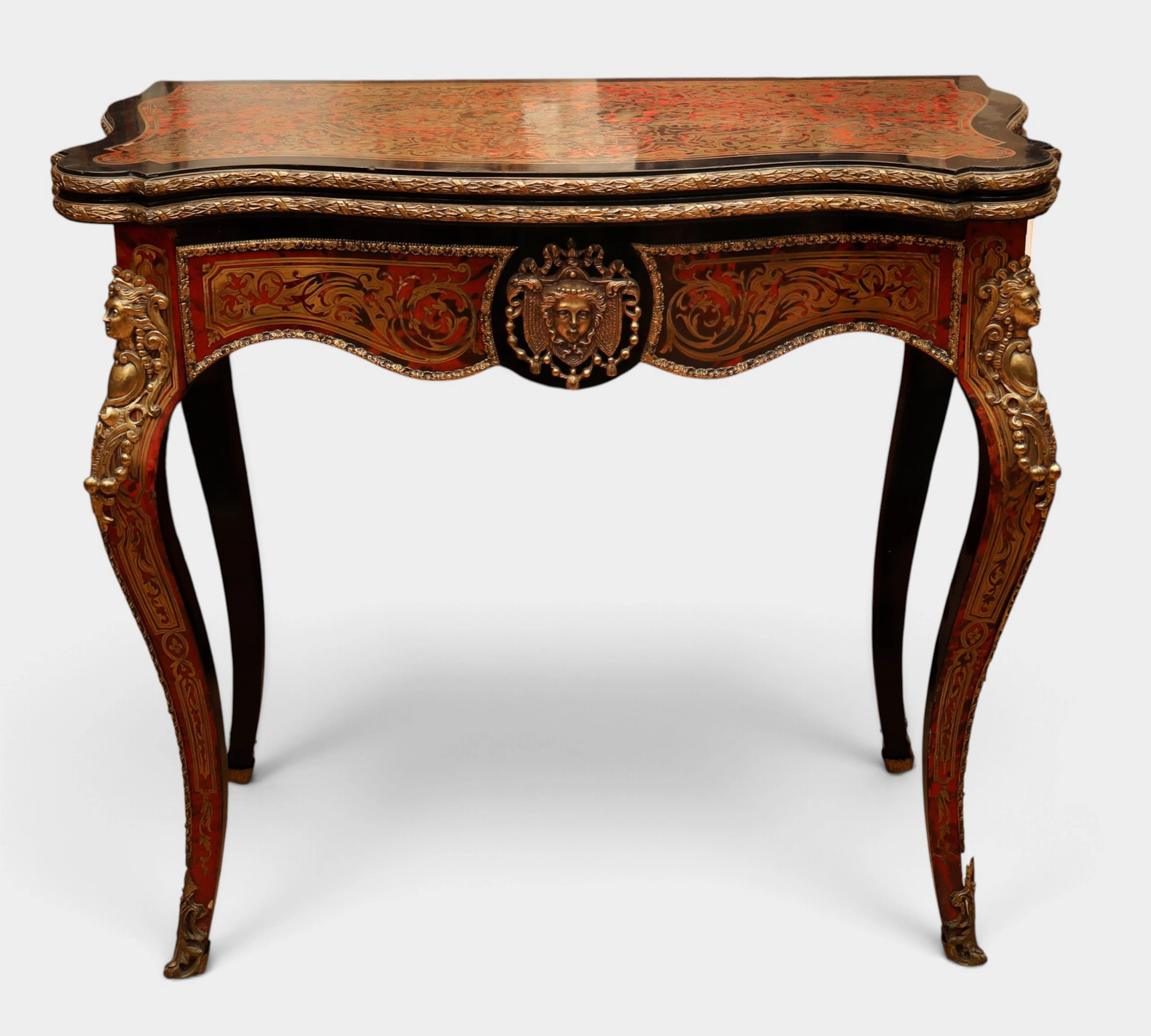 Mesa de juego en marquetería de tipo Boulle de estilo Napoleón III.