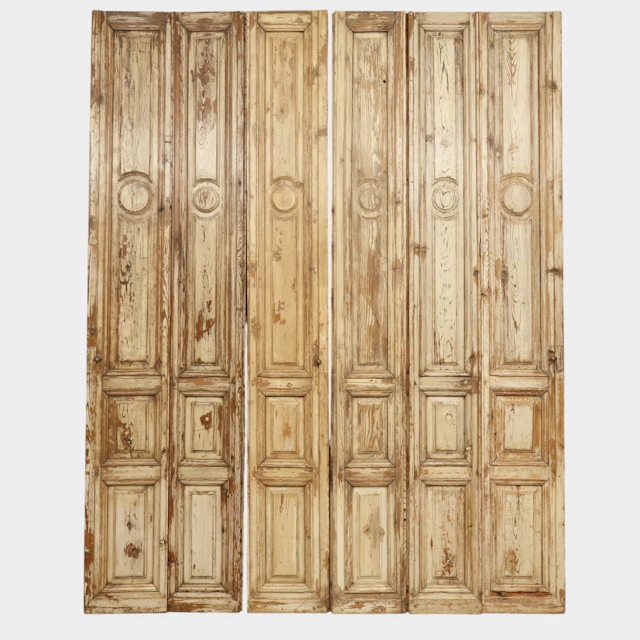 Tres puertas francesas en madera policromada, del siglo XIX.