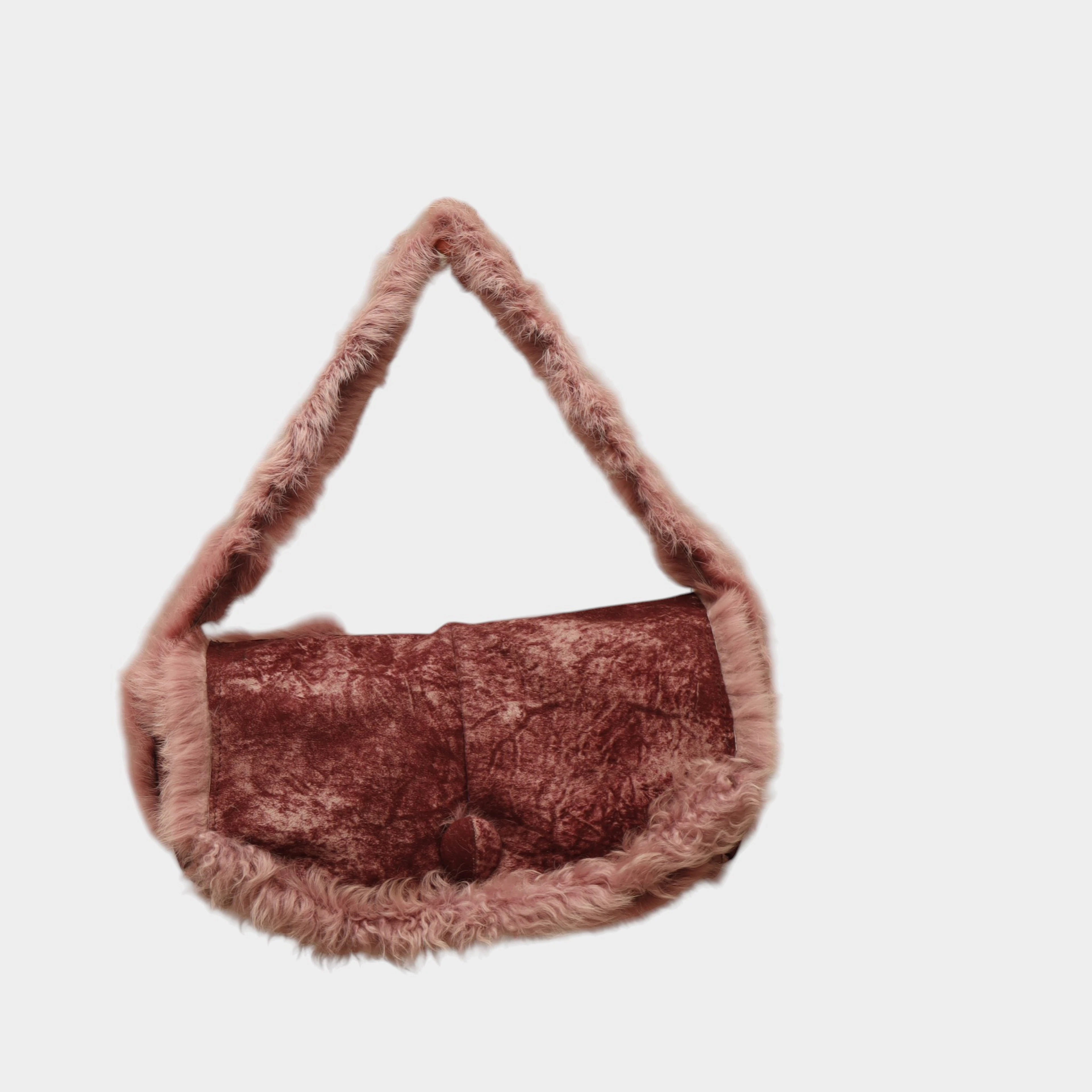Bolso en piel rosa.