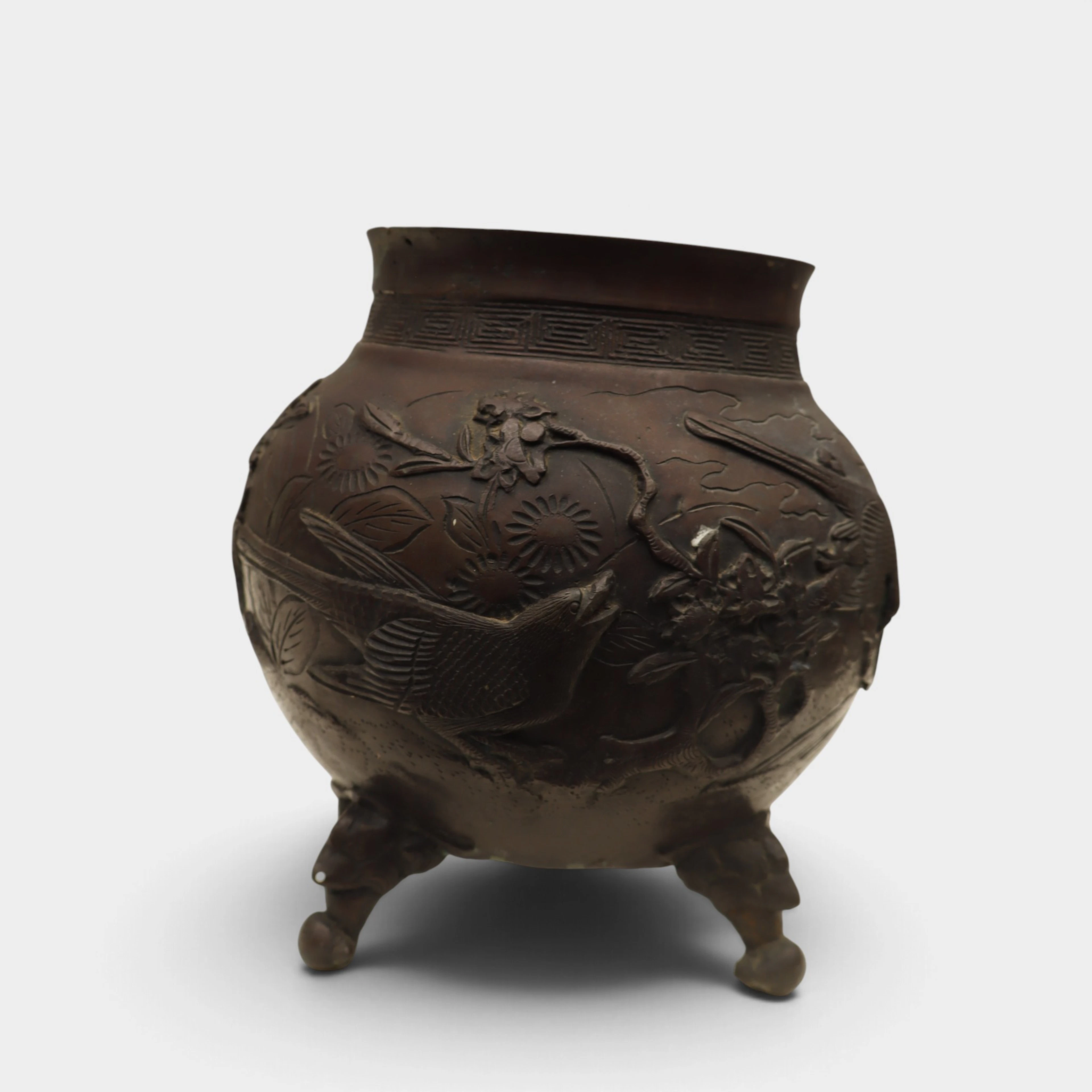 Incensario chino en bronce, de principios del siglo XX.