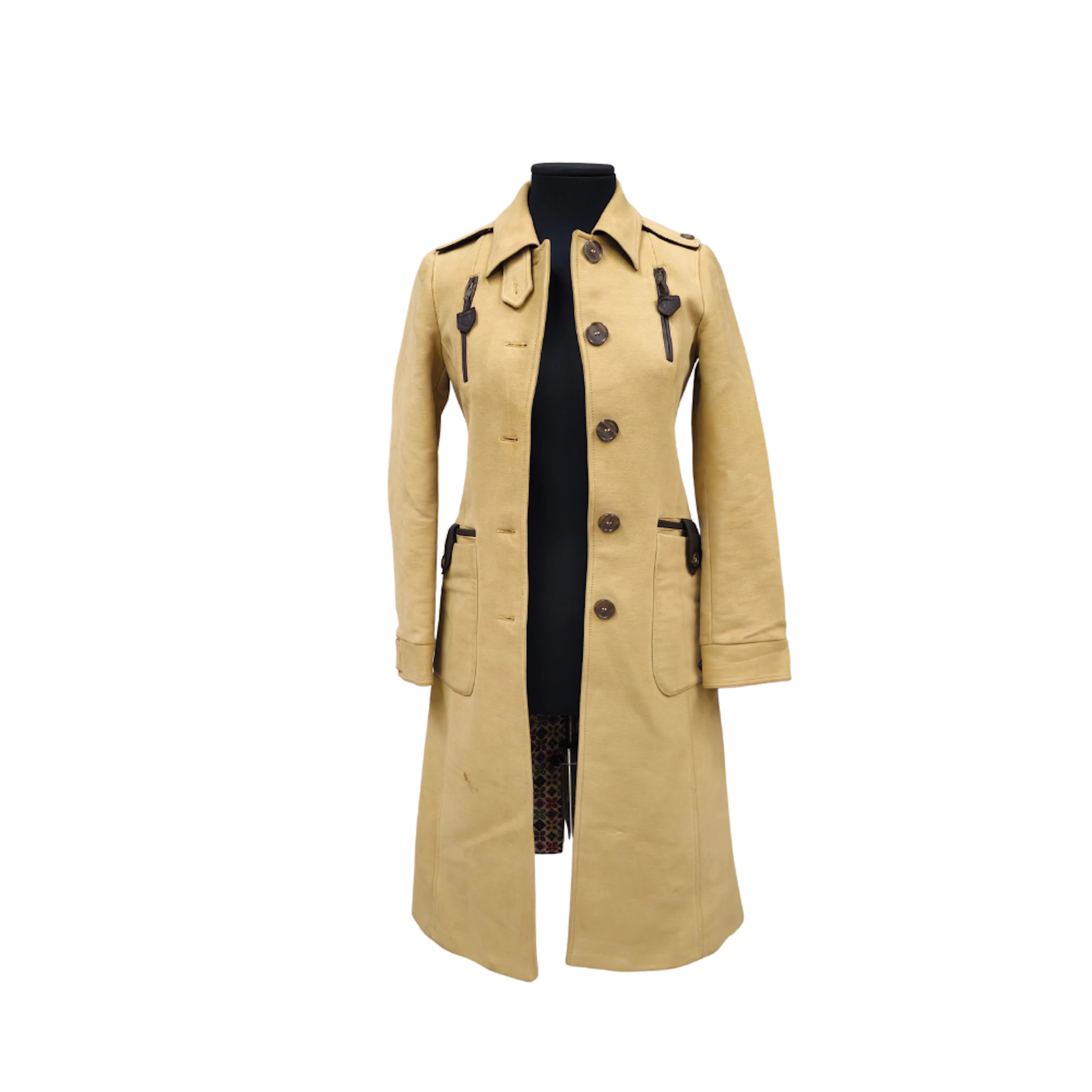ETRO. ABRIGO. TALLA 40.