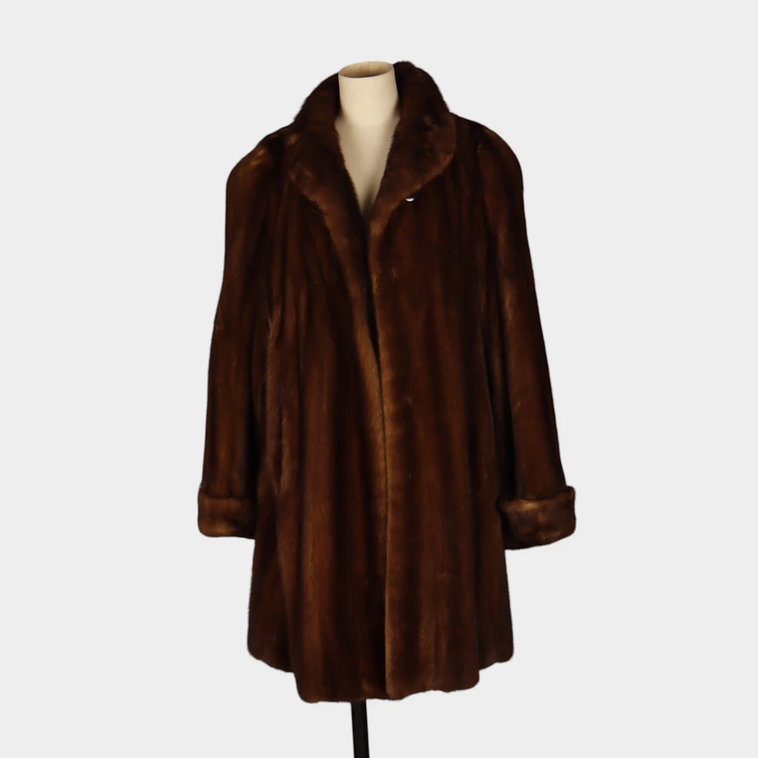 Chaquetón de visón demi.