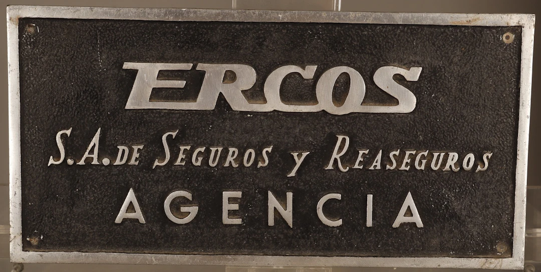 Ercos, placa publicitaria en aluminio.