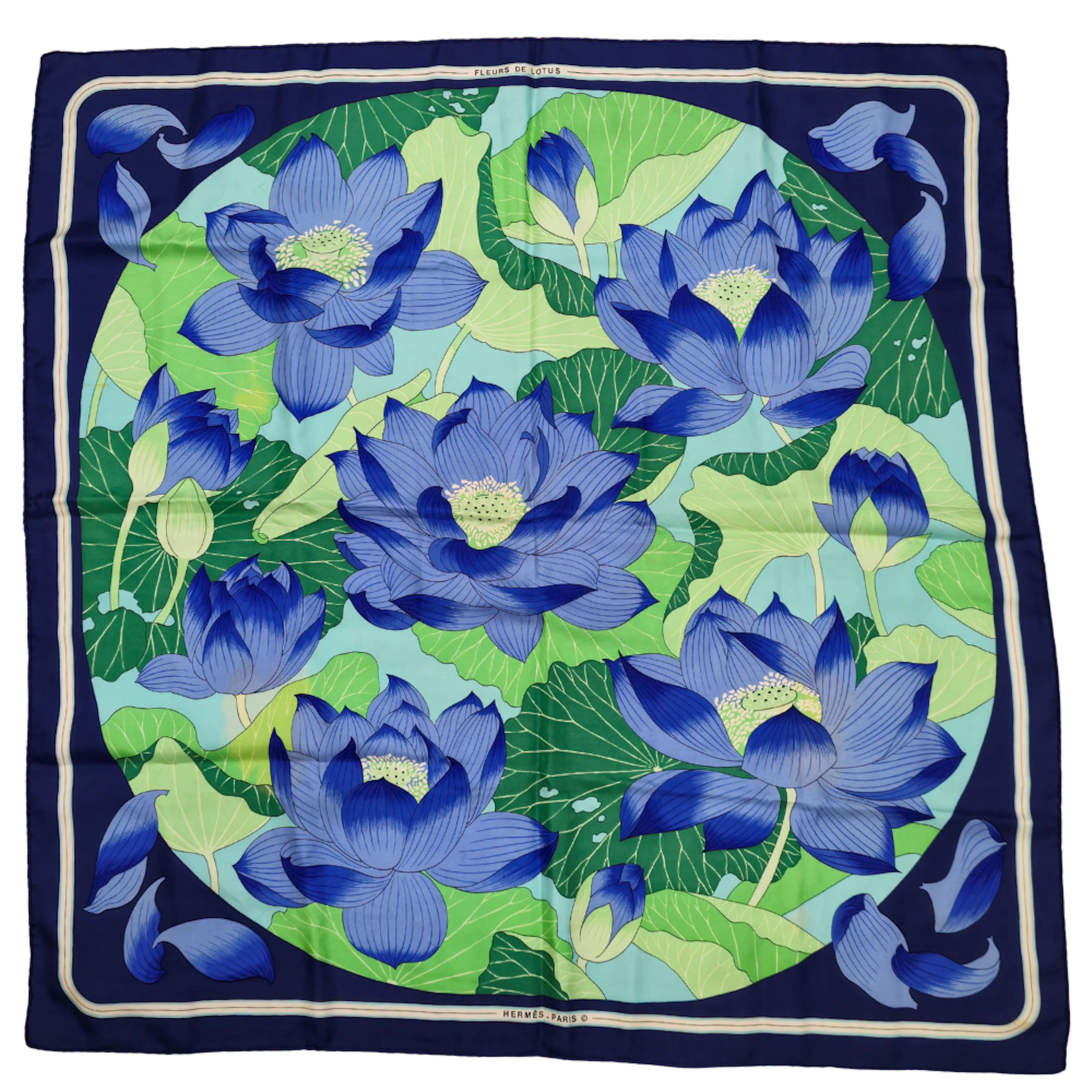 HERMES PARIS. FOULARD CARRÉ EN SEDA. FLORES.