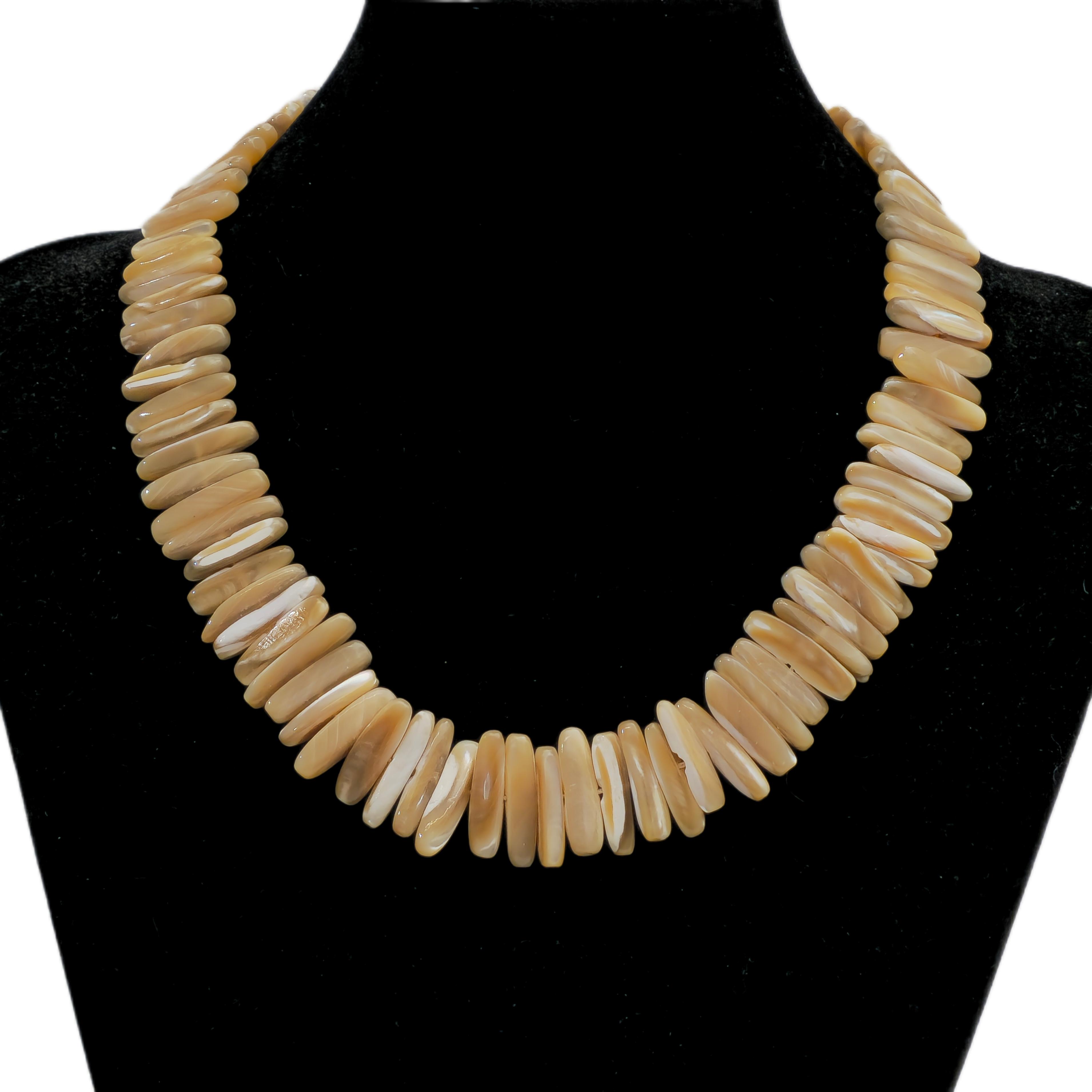 Collar en nácar talla stick. Cierre en plata.