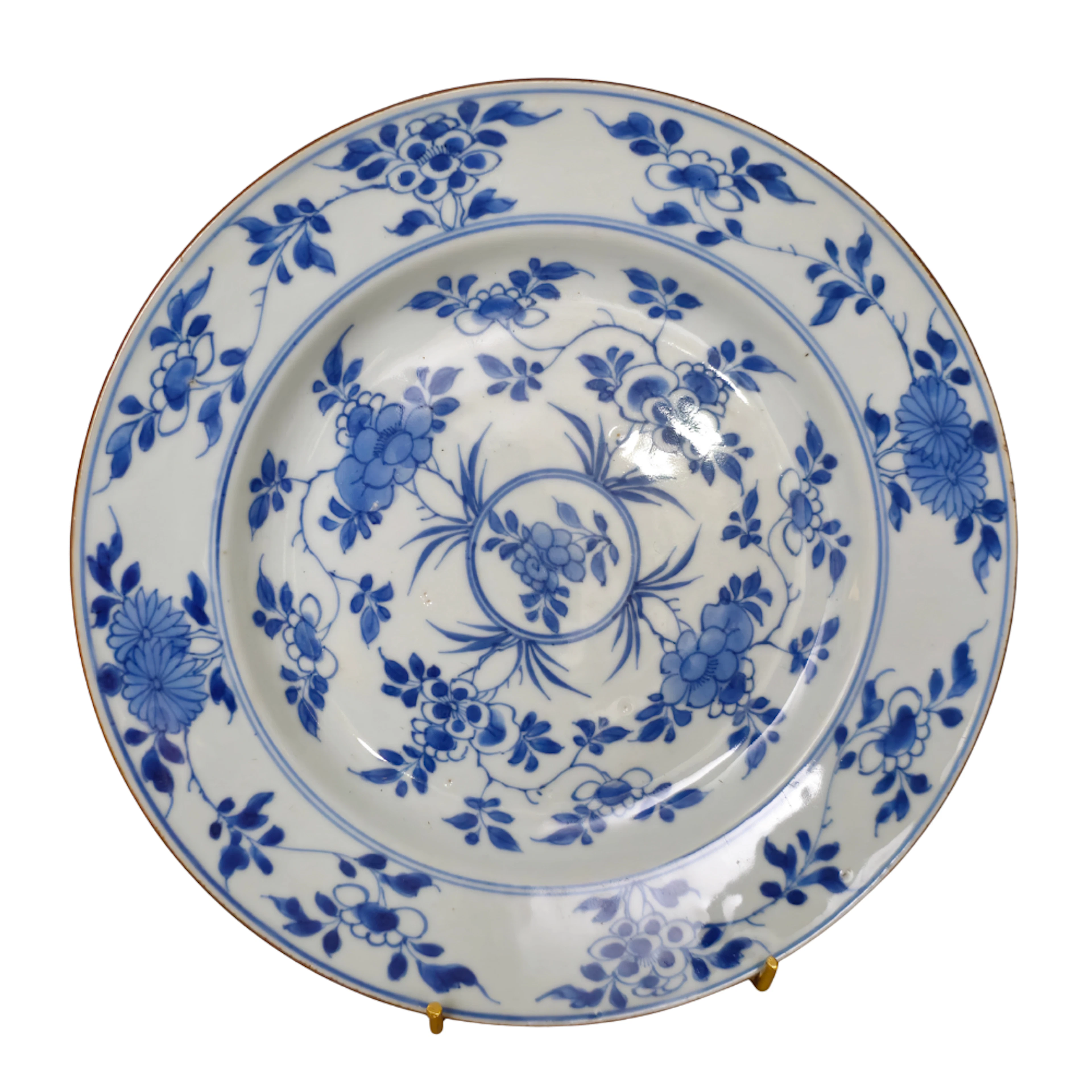 PLATO DE PORCELANA. KANGXI. PROBABLEMENTE FINALES DEL SIGLO XVIII