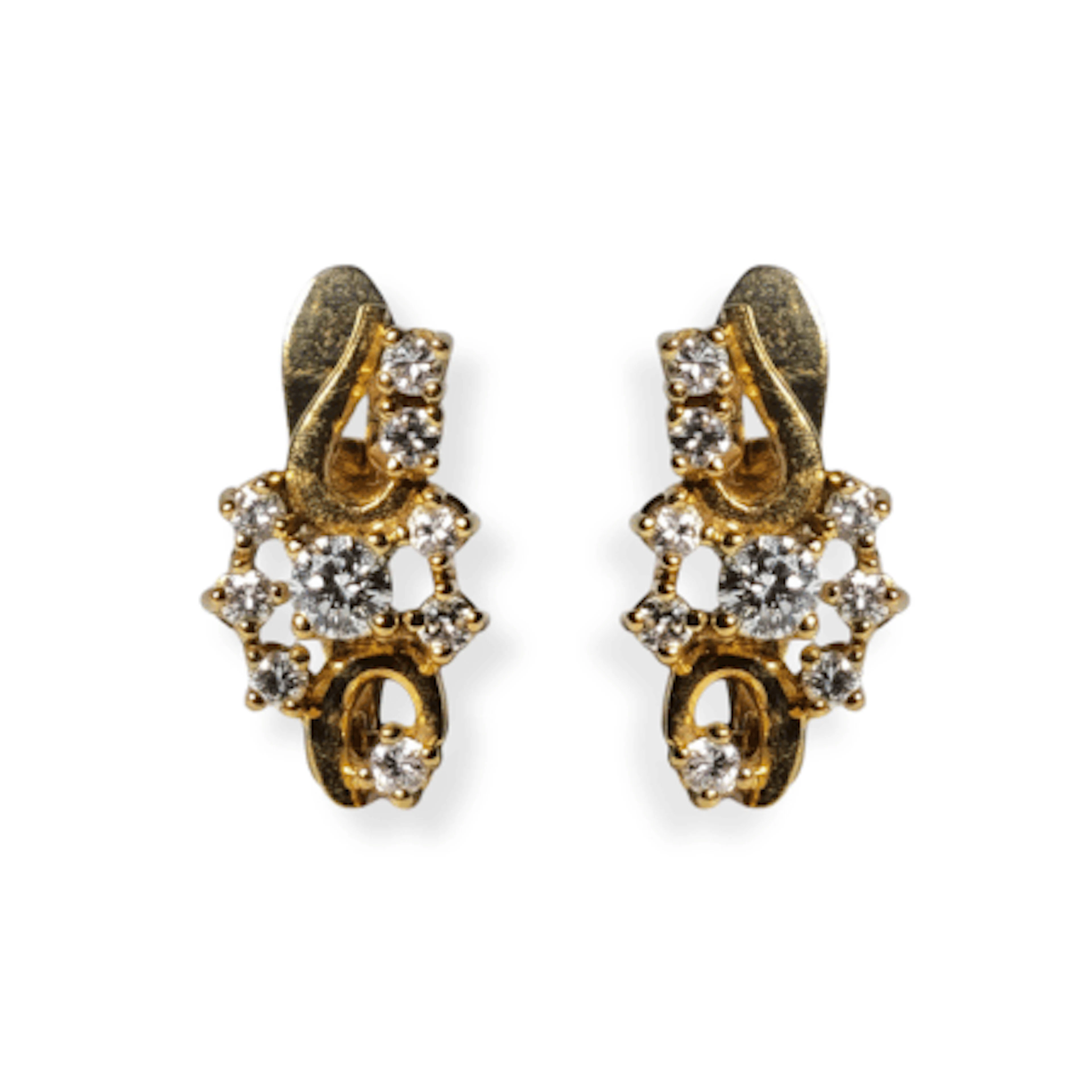 Pendientes largos en oro 18K y diamantes.