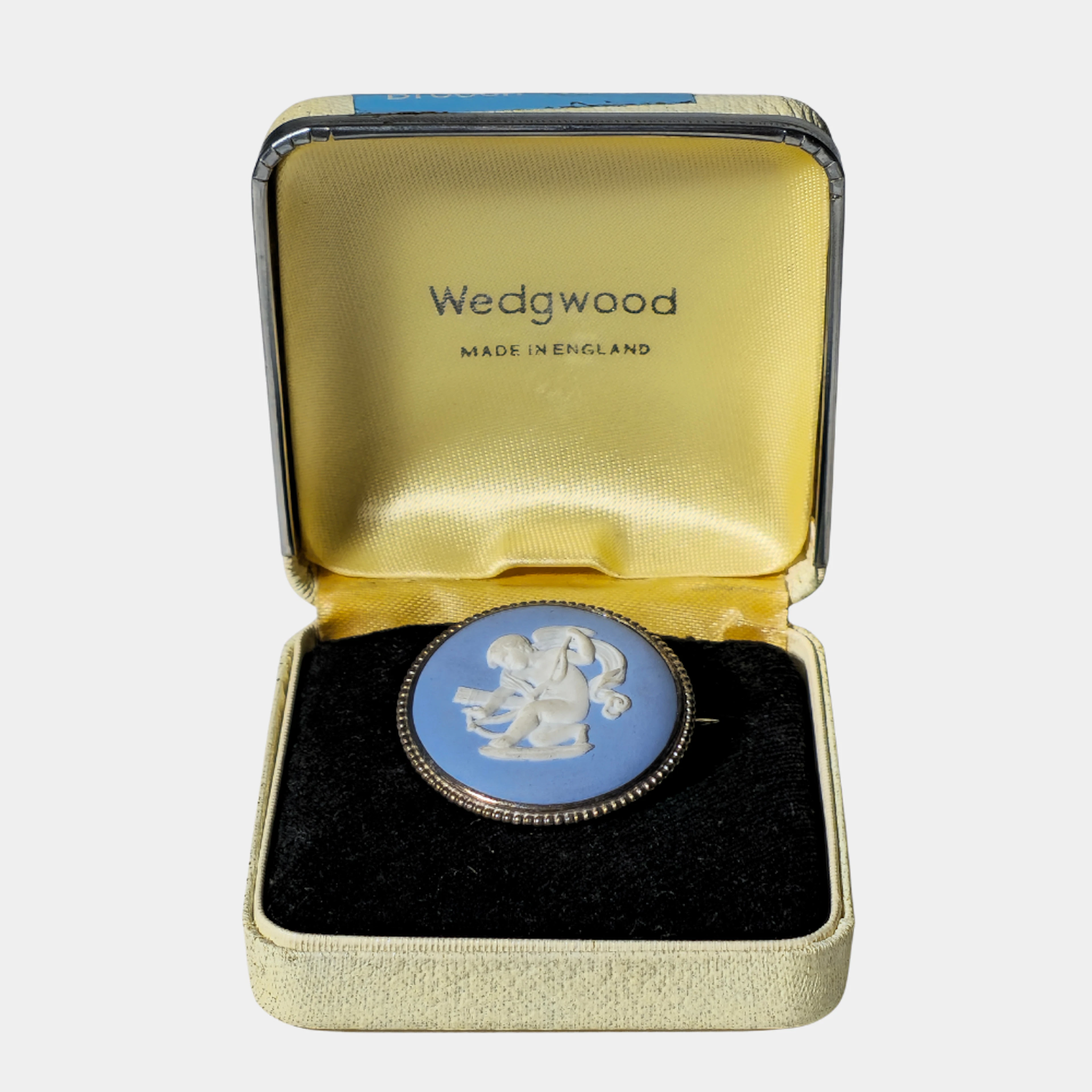 WEDGWOOD. BROCHE "CUPIDO".