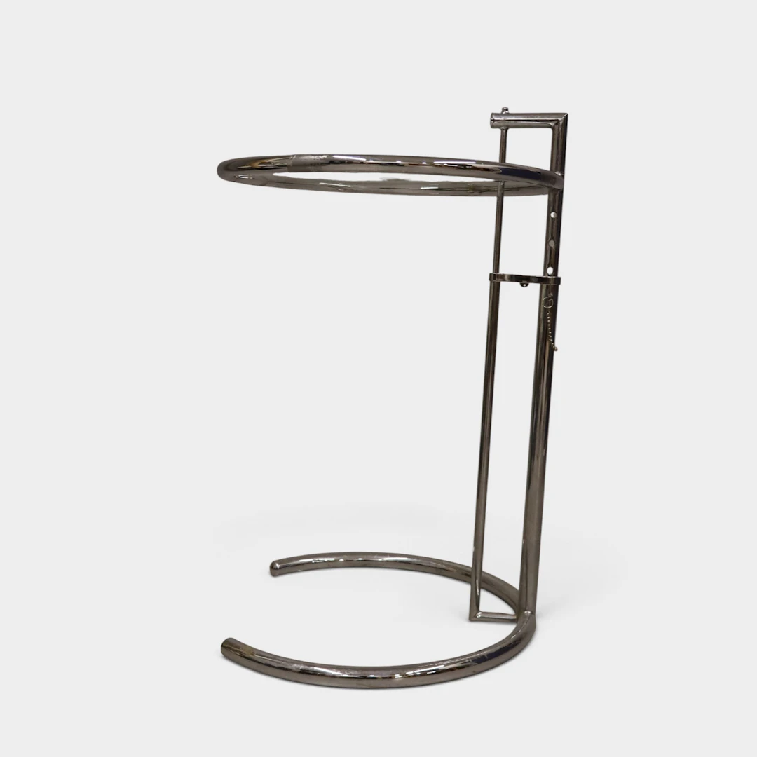 EILEEN GRAY (1878–1976). Mesa auxiliar E1027.