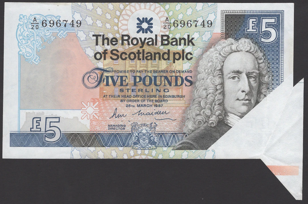 ERROR: Royal Bank of Scotland PLC, £5, 25 March 1987, serial number