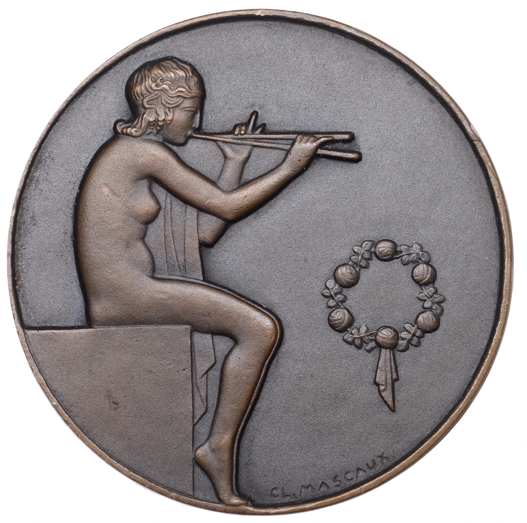 FRANCE, Femme jouant de l'aulos [Female Playing the Aulos], 1924