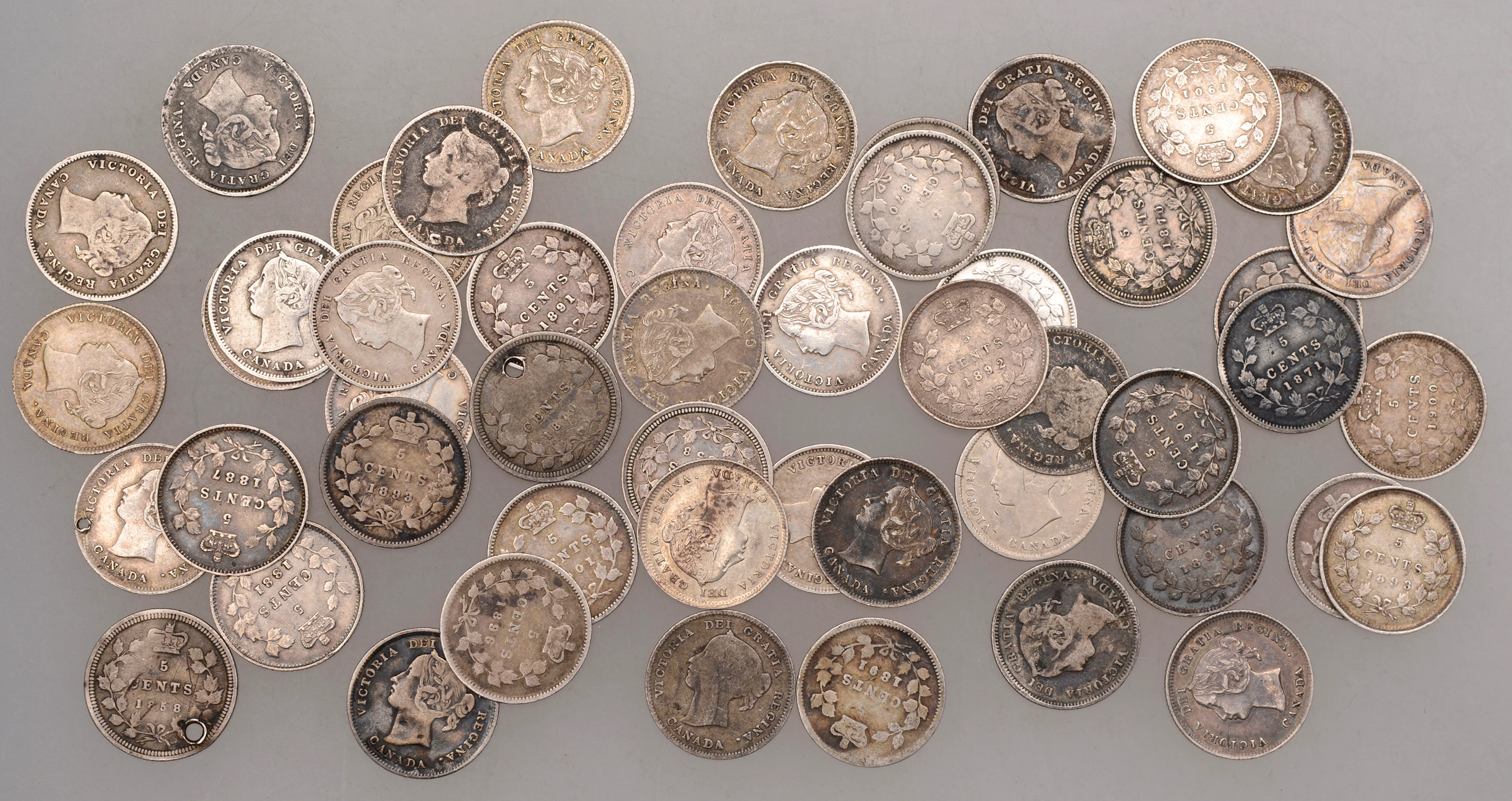 Canada, Victoria, 5 Cents, 1899, London (KM 2); together with similar