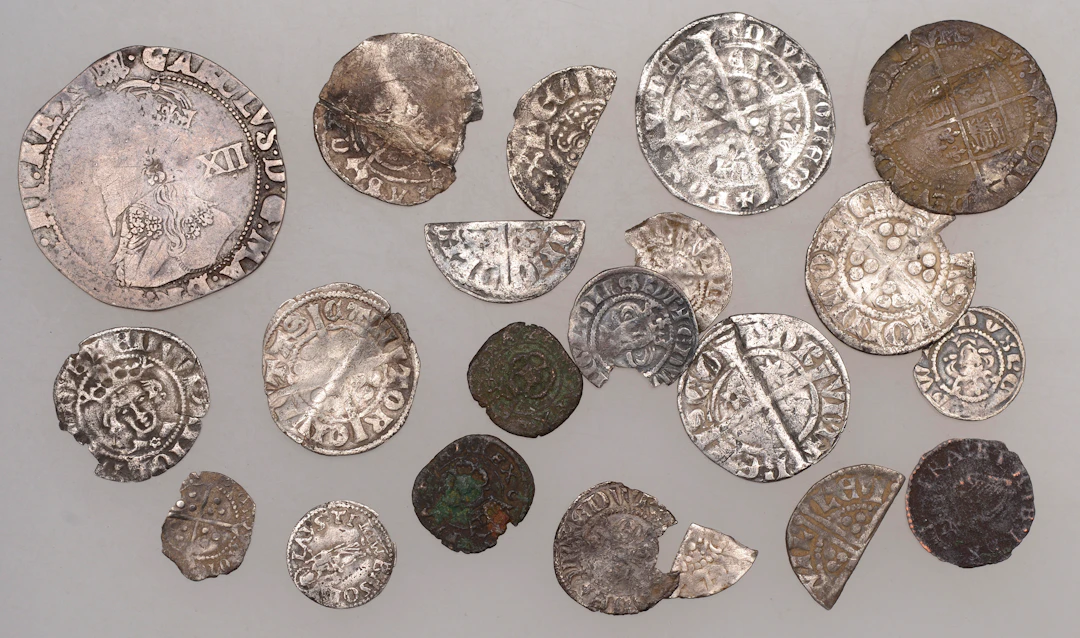 Edward I, Penny, class 7a, London, rose on breast, 0.87g/6h (N 1032;