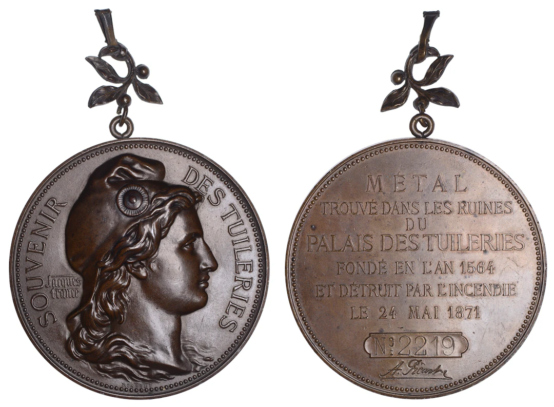 FRANCE, Souvenir des Tuileries, 1871 [struck 1883], a bronze medal