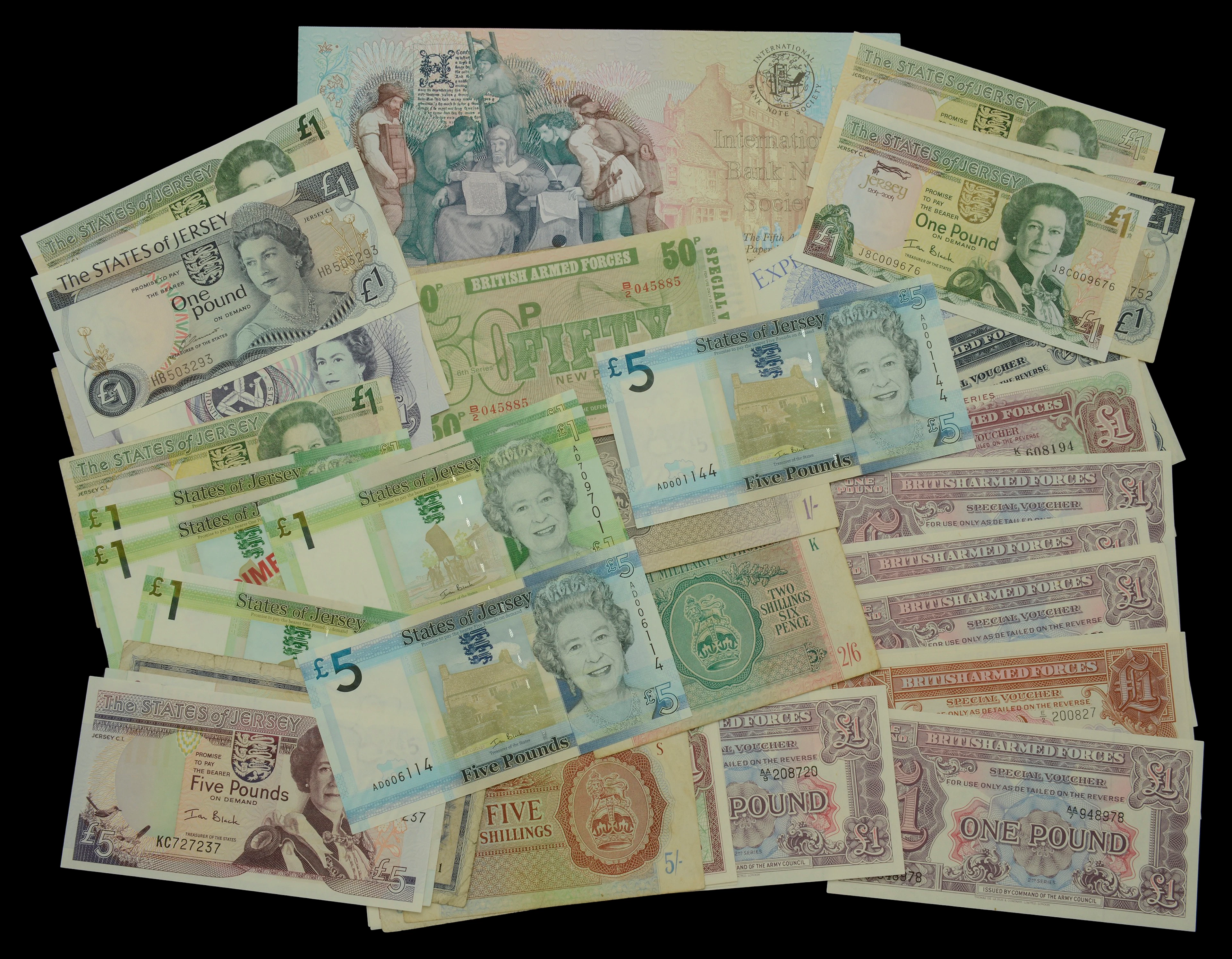 A Mixed Group of Notes, comprising Isle of Man Government, £1 (3)