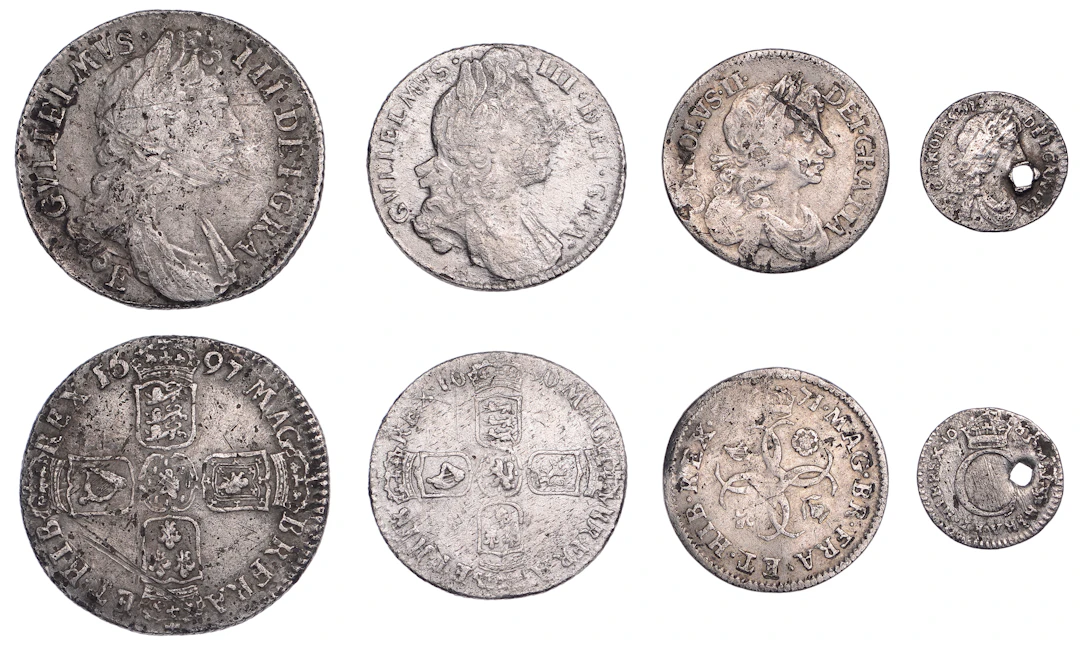 William III, Shilling, 1697e, first bust (ESC 1182; S 3500); together