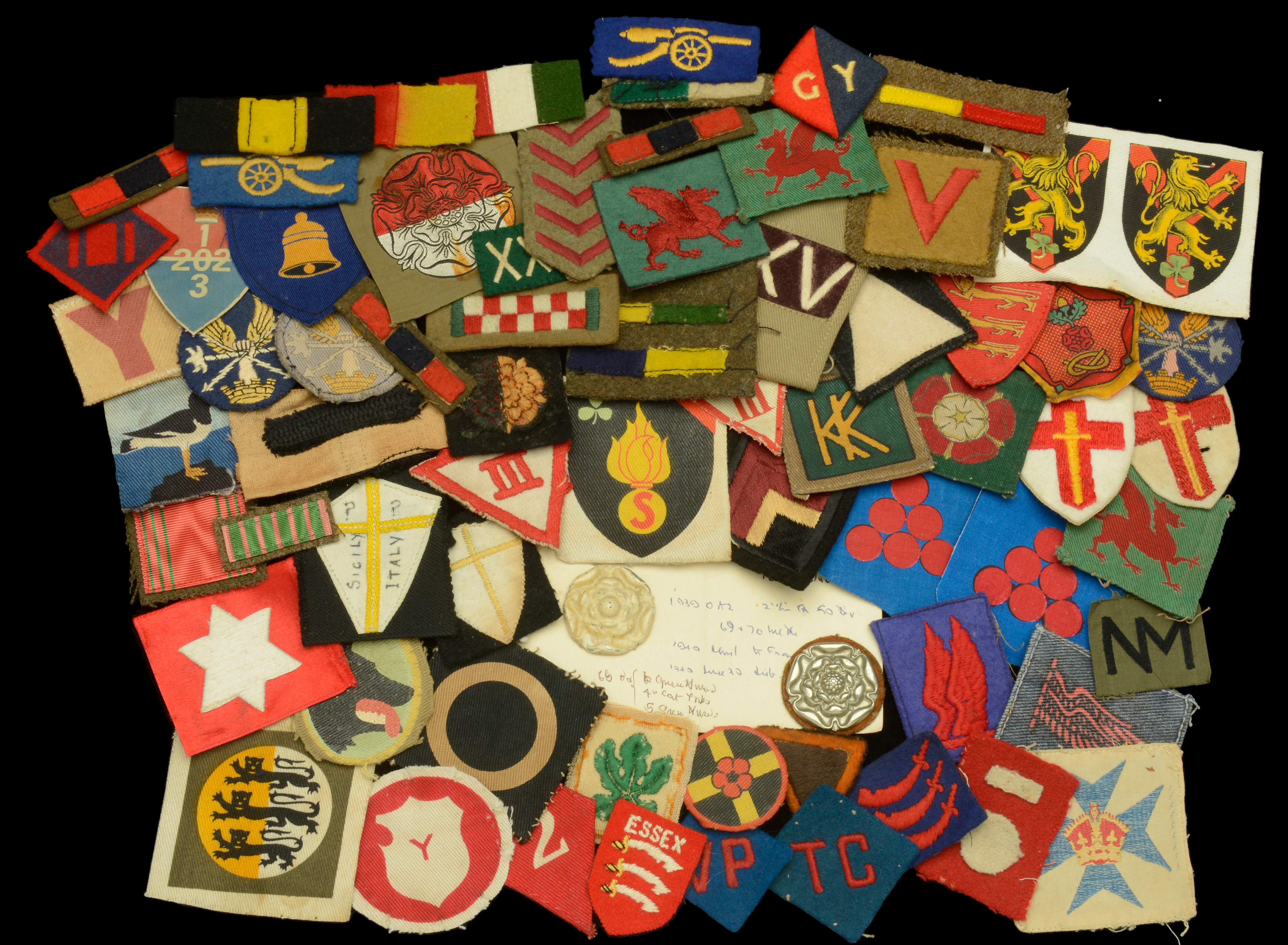 Assorted British and Overseas Formation Insignia. A very good and