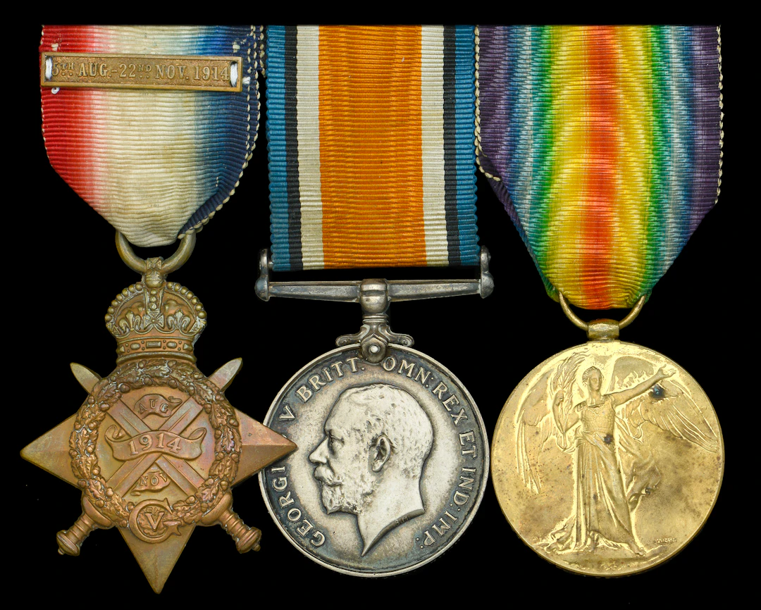 Three: Private F. Davis, 2nd Battalion, Worcestershire Regiment, who