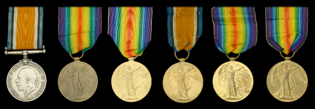 British War Medal 1914-20 (7217 Pte. H. L. Wynne. R.W. Fus.); Victory