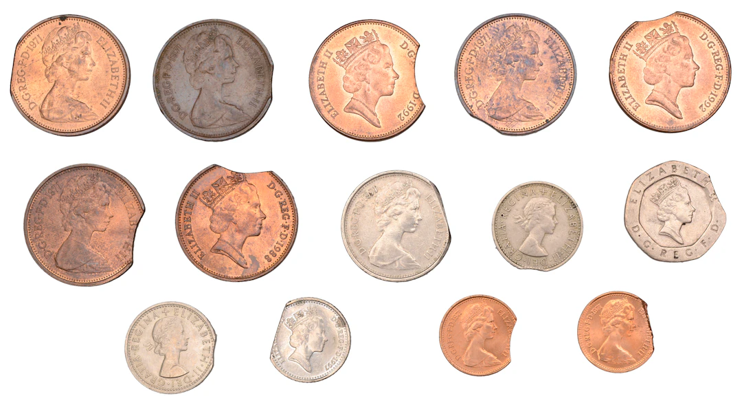 Elizabeth II, Clipped Planchet Errors (14), Twenty Pence (1), Sixpence