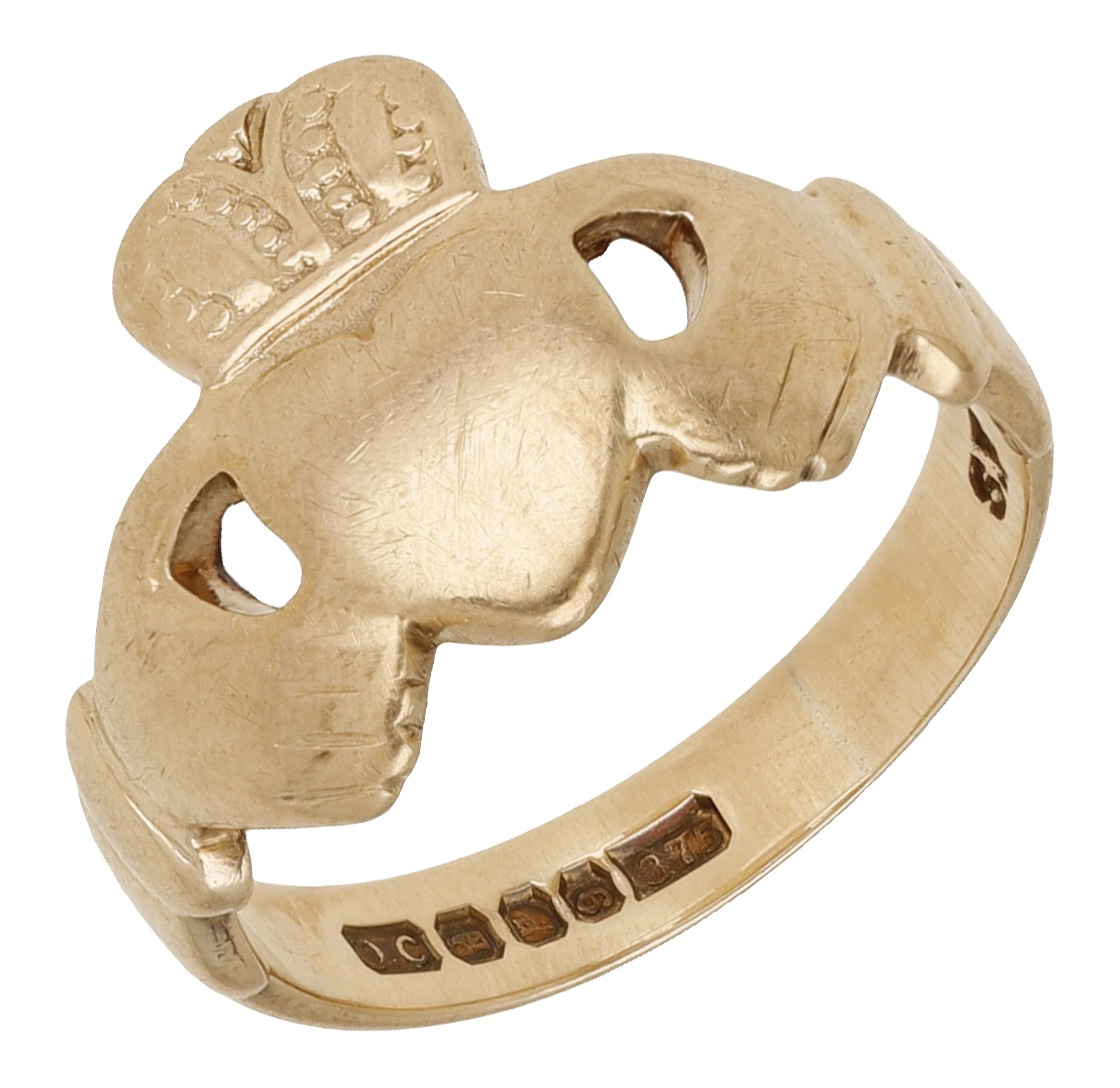 A 9ct gold Claddagh ring, 1973, Dublin hallmark, ring size N. £150-£200