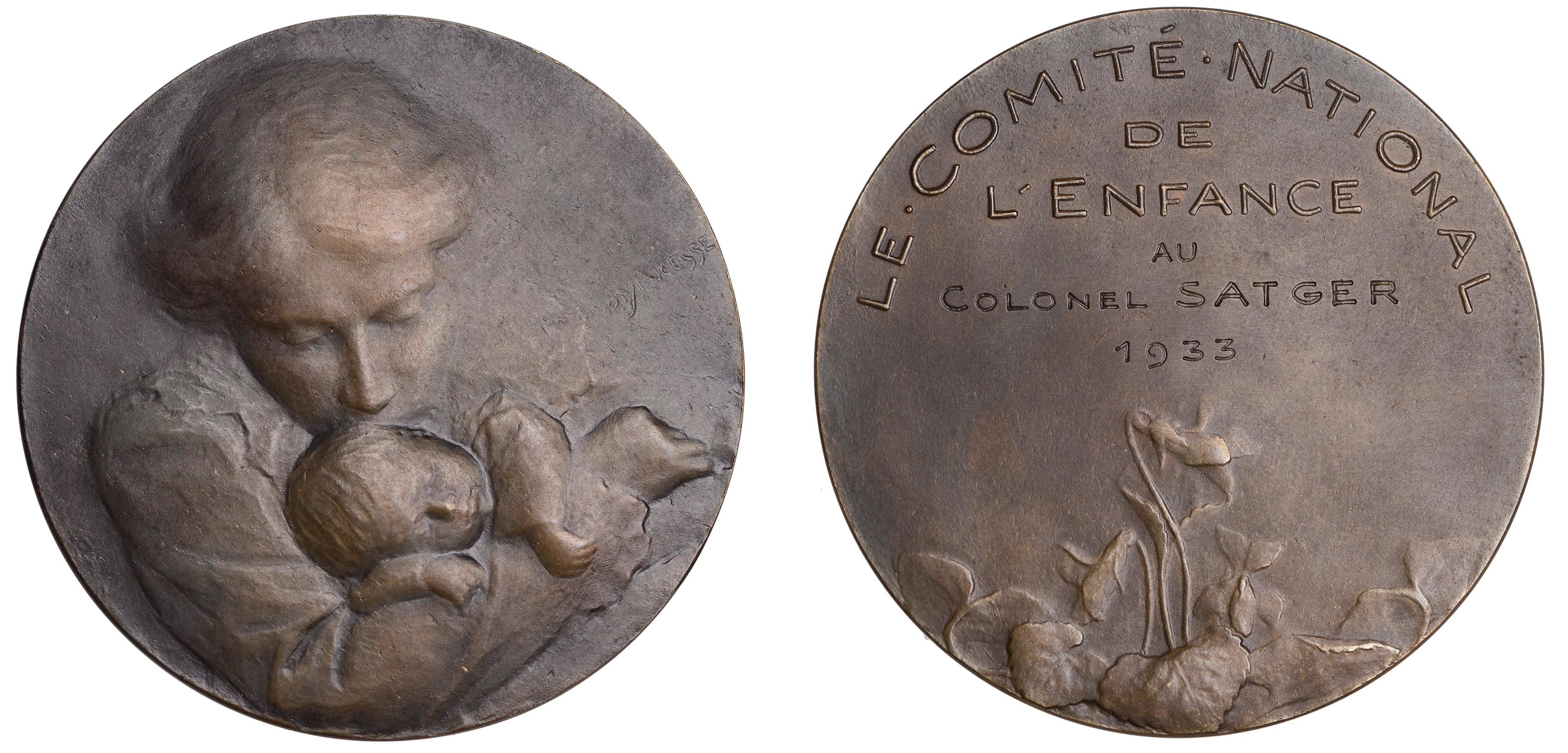 FRANCE, Amour maternel [Maternal Love], 1912, a bronze medal by O.