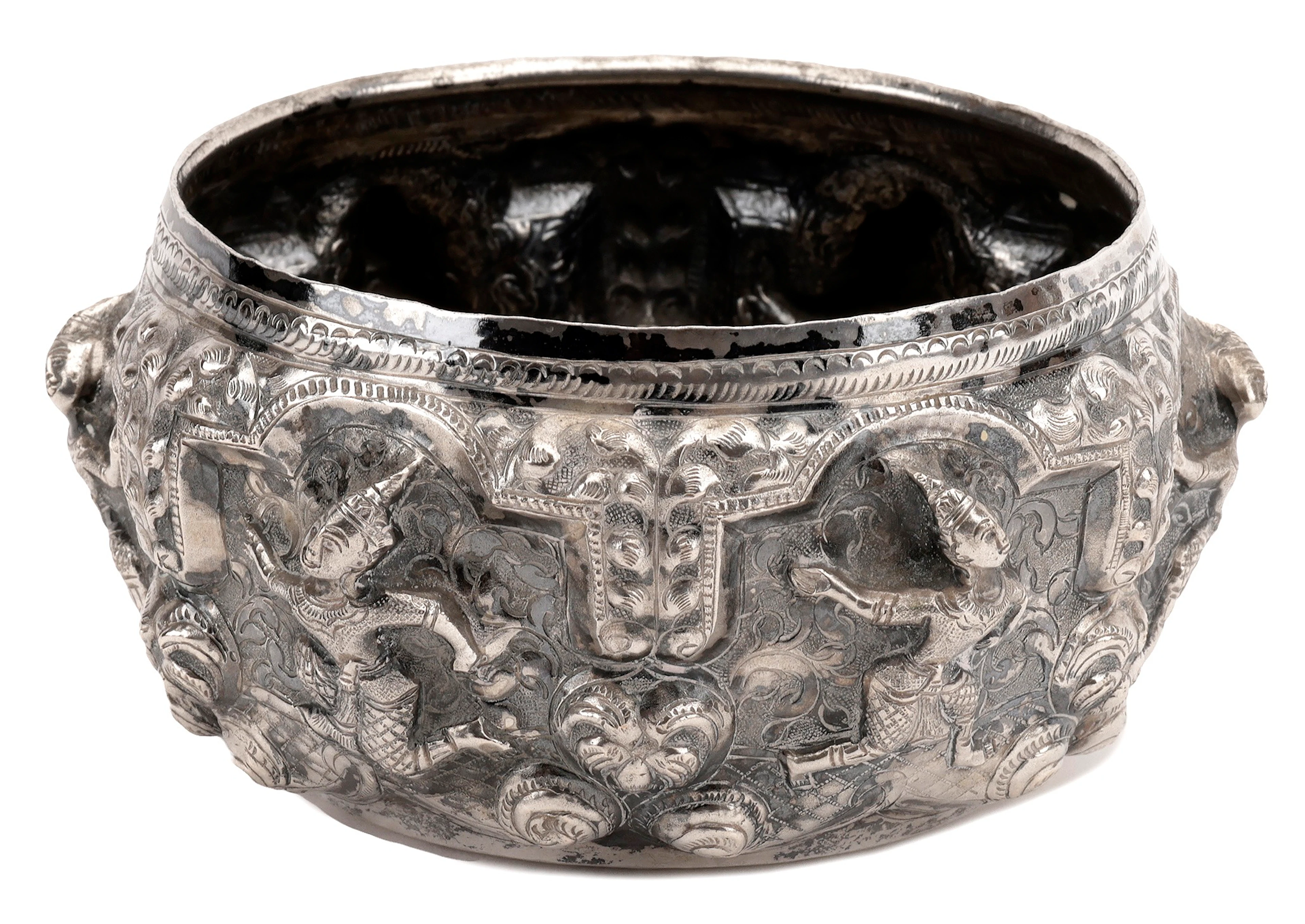 A Southeast Asian silver bowl, 20th century, Thai, of circular form