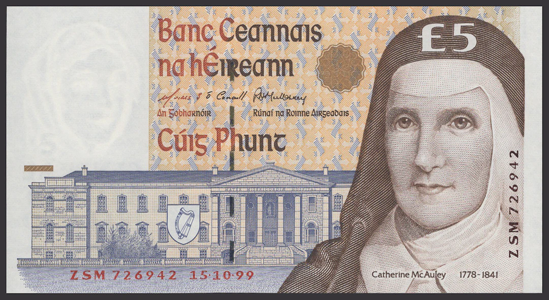 Central Bank of Ireland, £5 (2), 15 October 1999, serial number ZSM726942