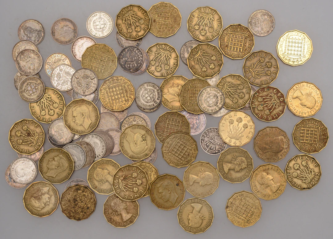 Victoria to Elizabeth II, Threepences (72), in .925 silver (24), .500
