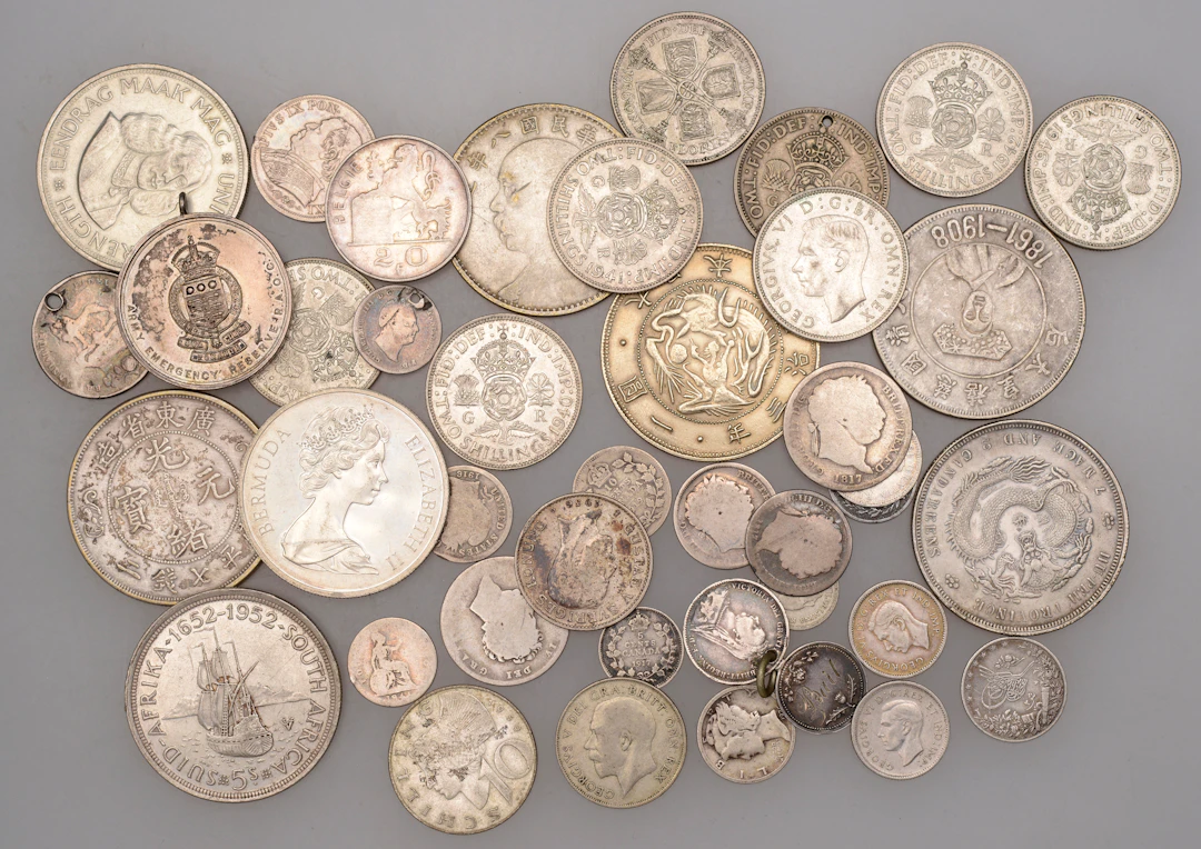 Miscellaneous, Miscellaneous British and World coins in silver (41)