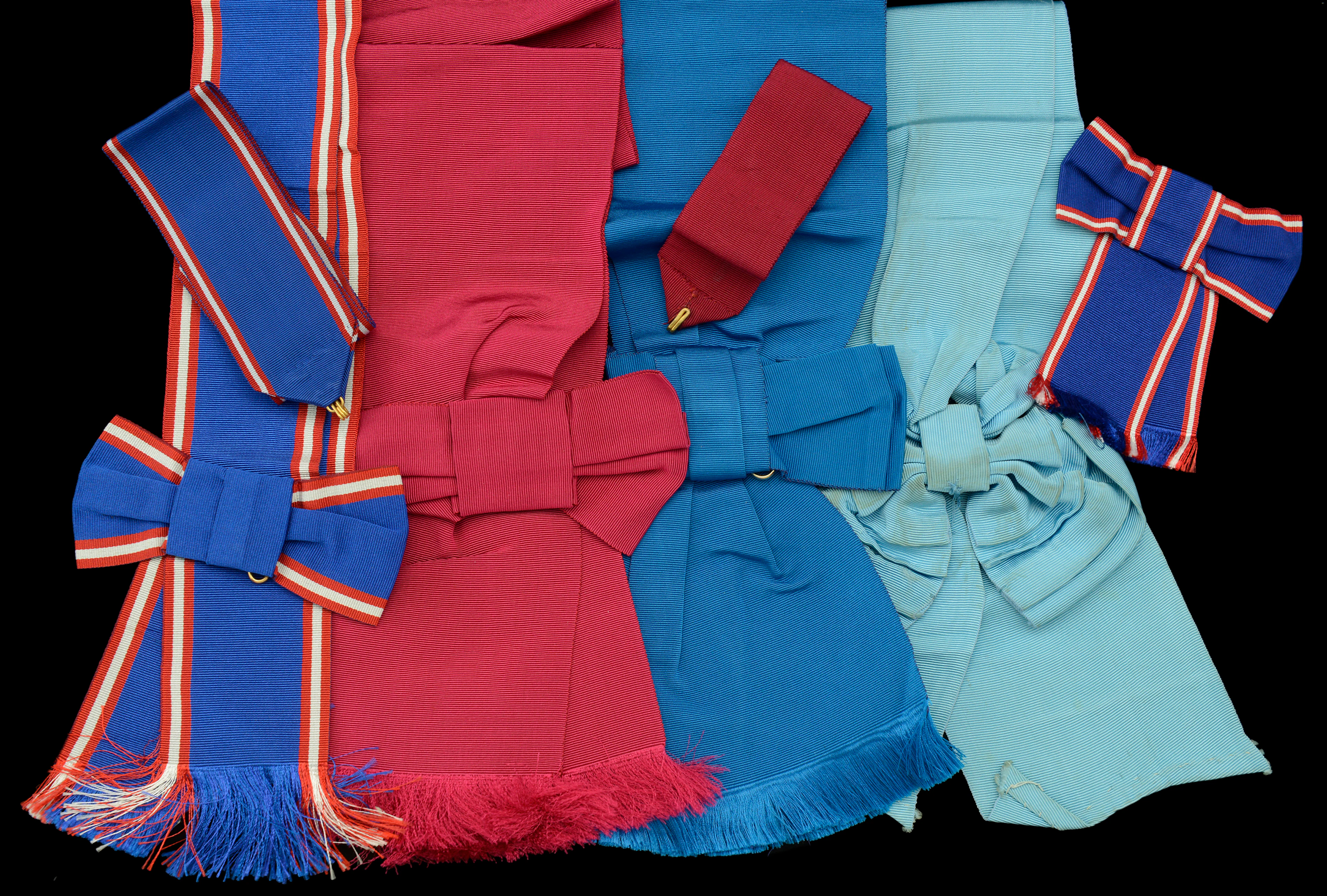 Riband: The Most Noble Order of the Garter, K.G., a broad full sash