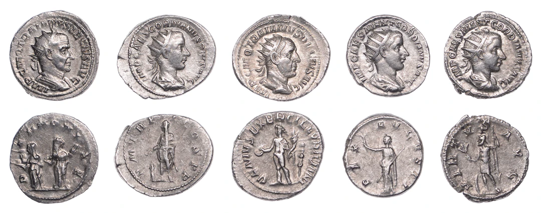 Trajan Decius (249-251), Antoniniani (2), 249-51, radiate, draped