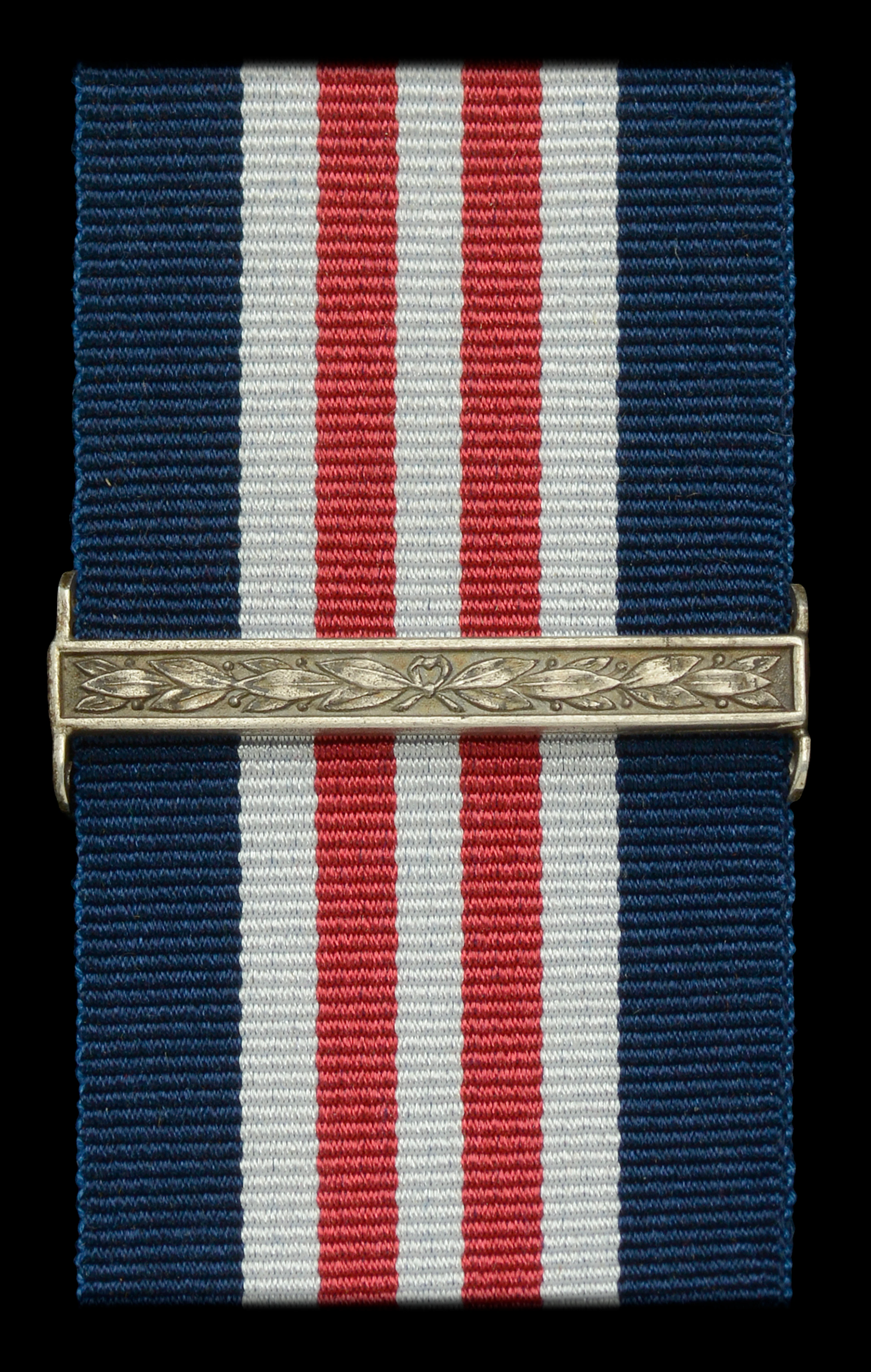 Second Award Bar for a D.C.M. or M.M., on carriage with both top and