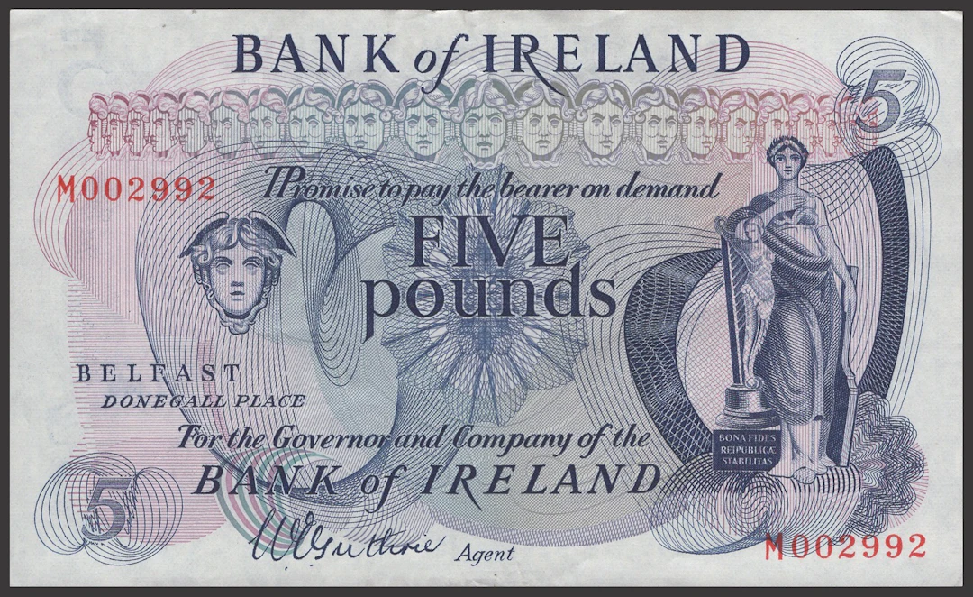 Bank of Ireland, £5, 1967, serial number M002992, Guthrie signature