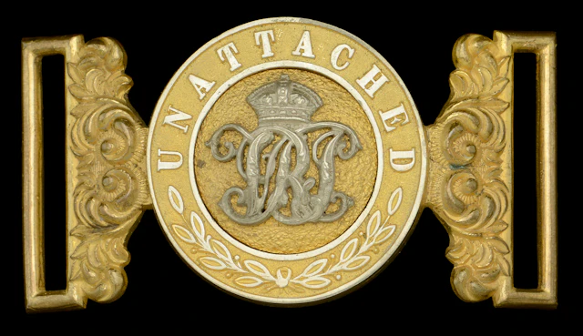 Unattached Officer’s Waist Belt Clasp. A very good silver and gilt