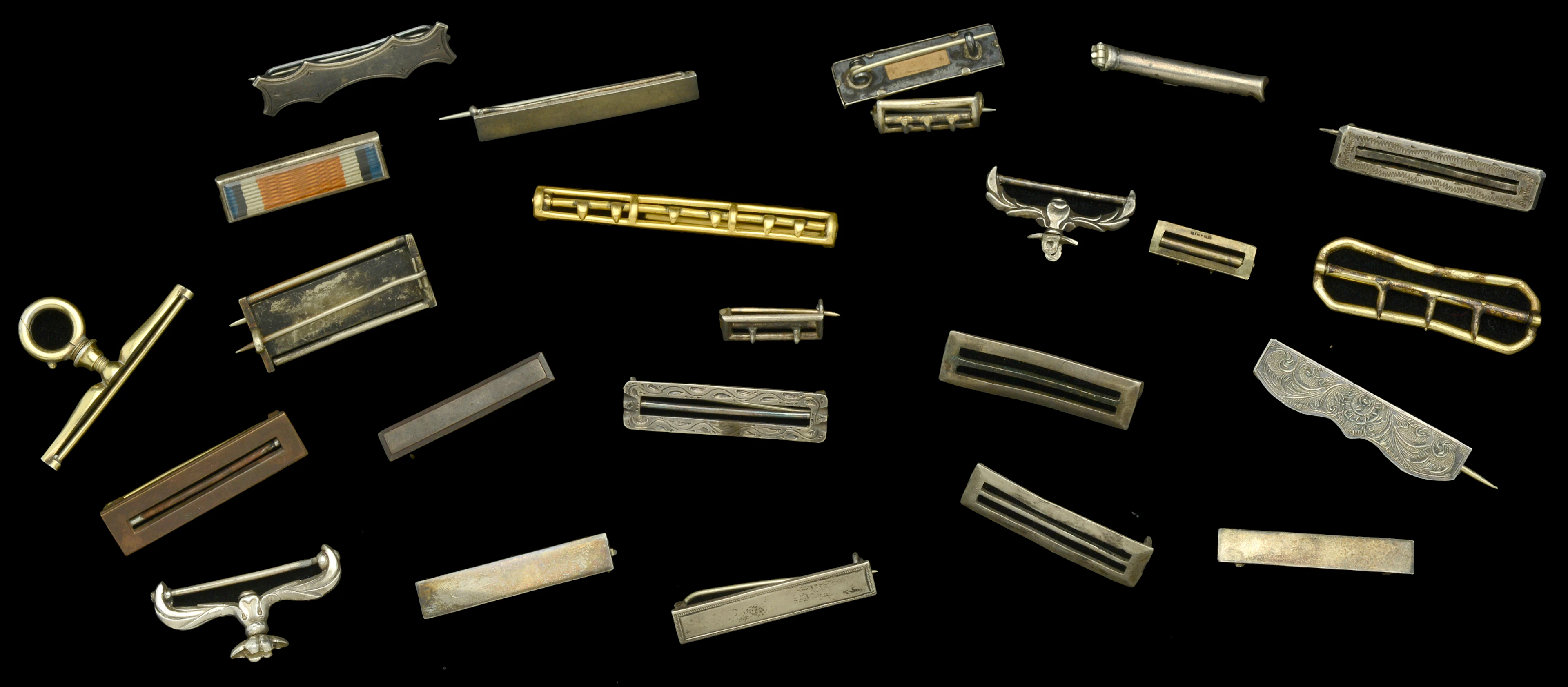 A selection of miscellaneous riband bar and buckles. A miscellaneous