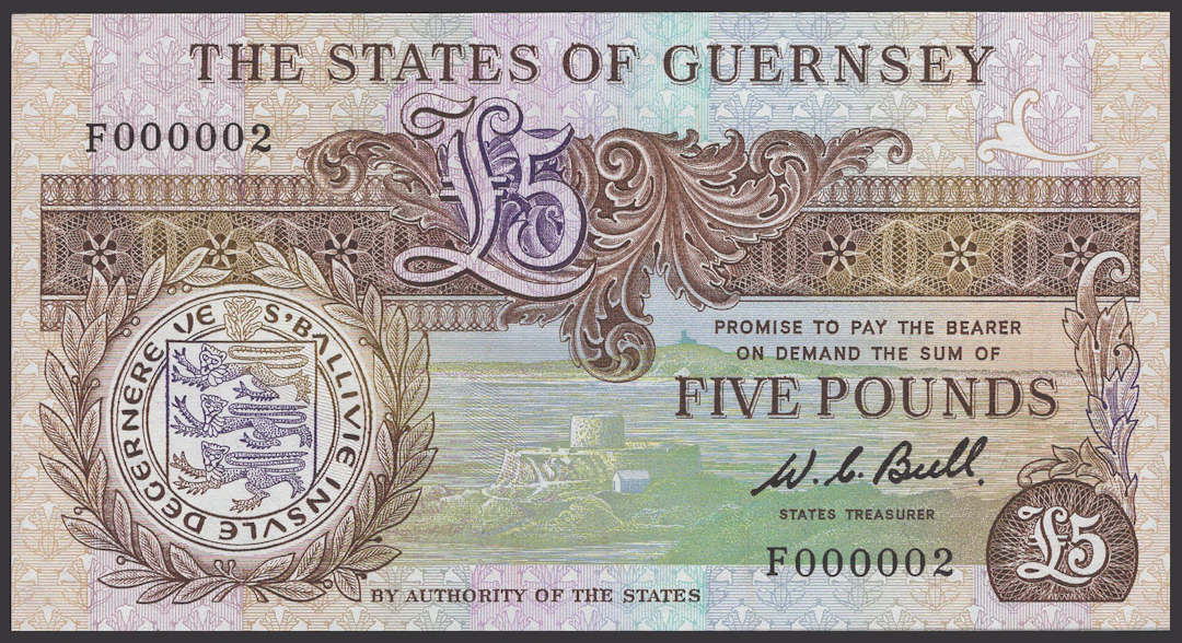 States of Guernsey, £5, ND (1980-89), serial number F000002, Bull